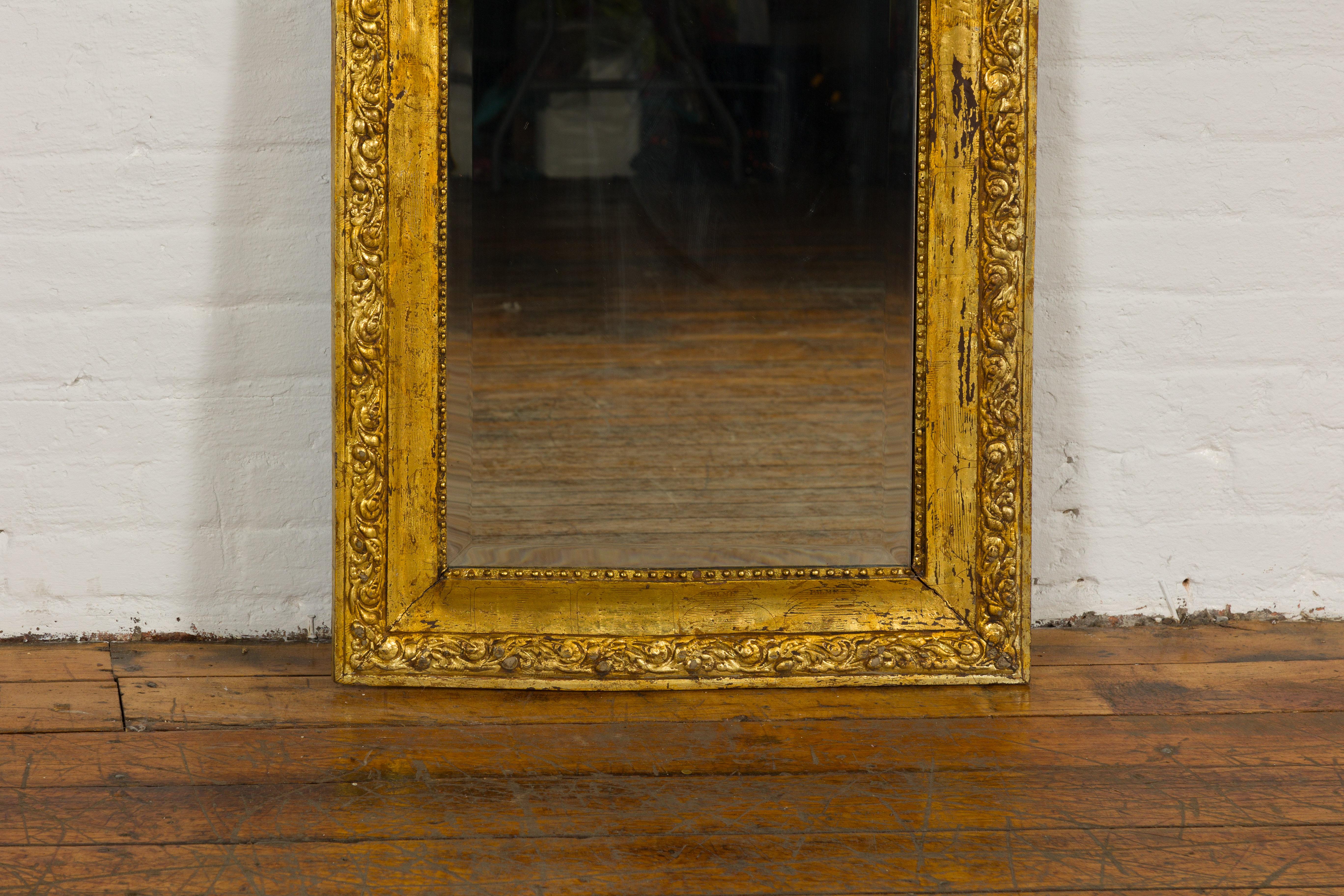 Dutch Colonial Vintage Giltwood Trumeau Mirror with Carved Scrollwork Motifs In Good Condition For Sale In Yonkers, NY