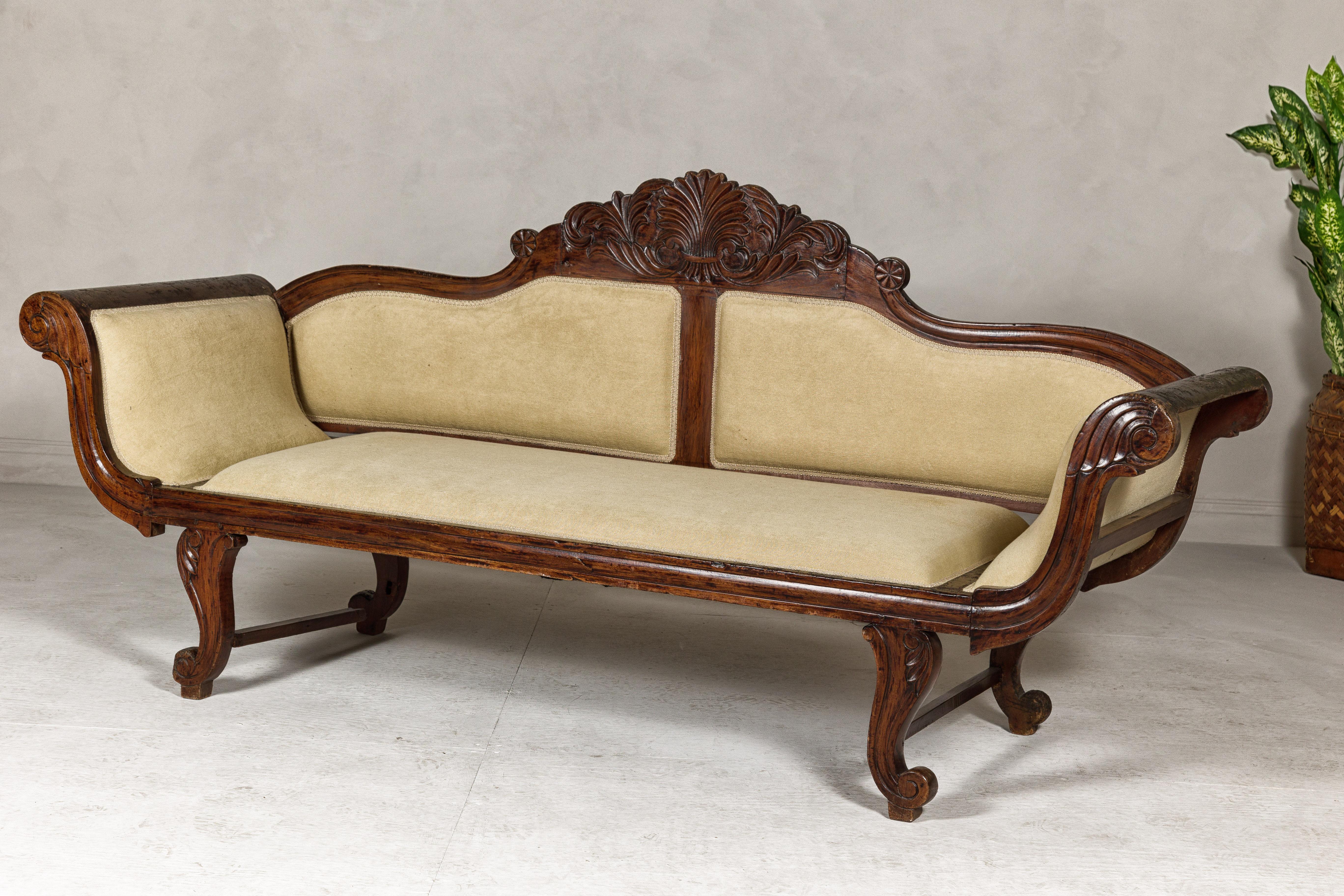 Dutch Colonial Wooden Settee with Carved Crest and Out-Scrolling Arms For Sale 4