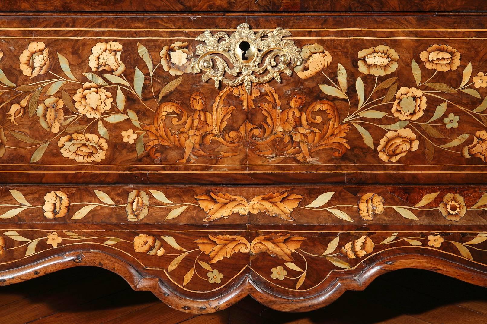 Dutch Commode with Floral Marquetry, 18th Century 3