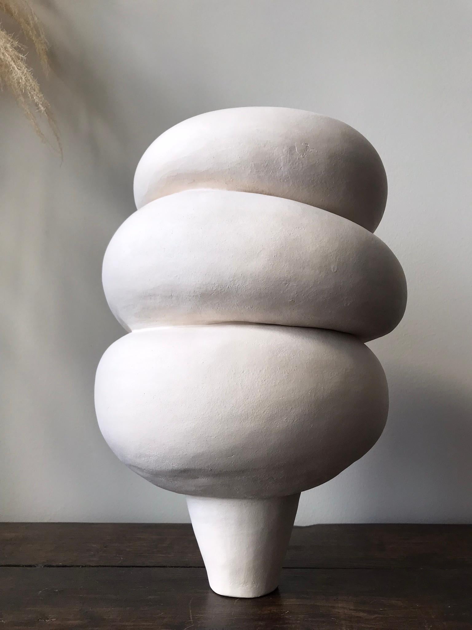 Non vernissé Art sculptural céramique contemporain néerlandais Modder Calmness par Françoise Jeffrey en vente