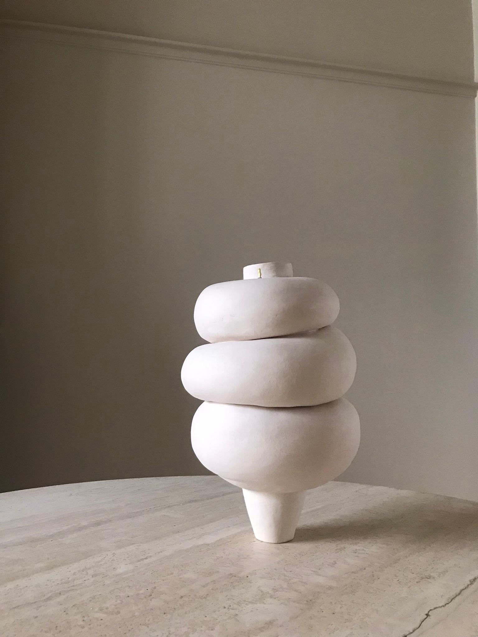 Dutch Contemporary Sculptural Ceramic Art Modder Calmness by Françoise Jeffrey For Sale 1