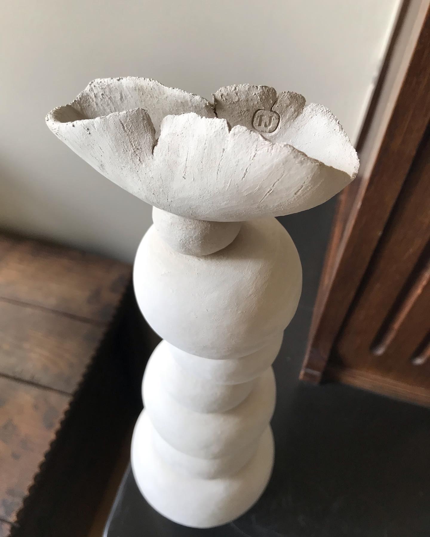 Modern Dutch Contemporary Sculptural Ceramic Art Modder Happy Tail by Françoise Jeffrey For Sale