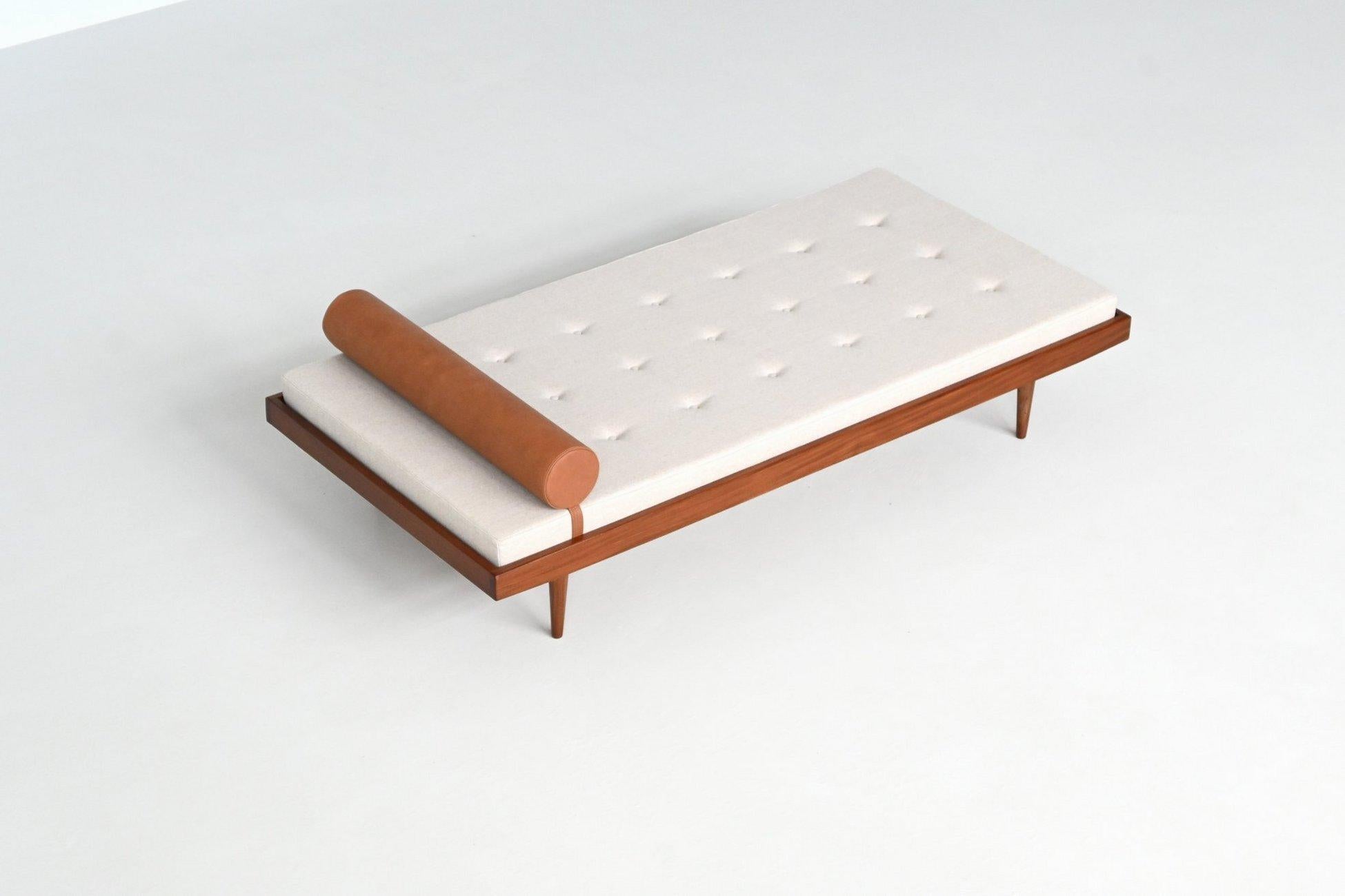 Mid-20th Century Dutch daybed in teak and wool with drawers The Netherlands 1960