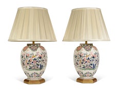 Delft antico olandese Piccola coppia di lampade da tavolo del XVIII secolo di forma esagonale