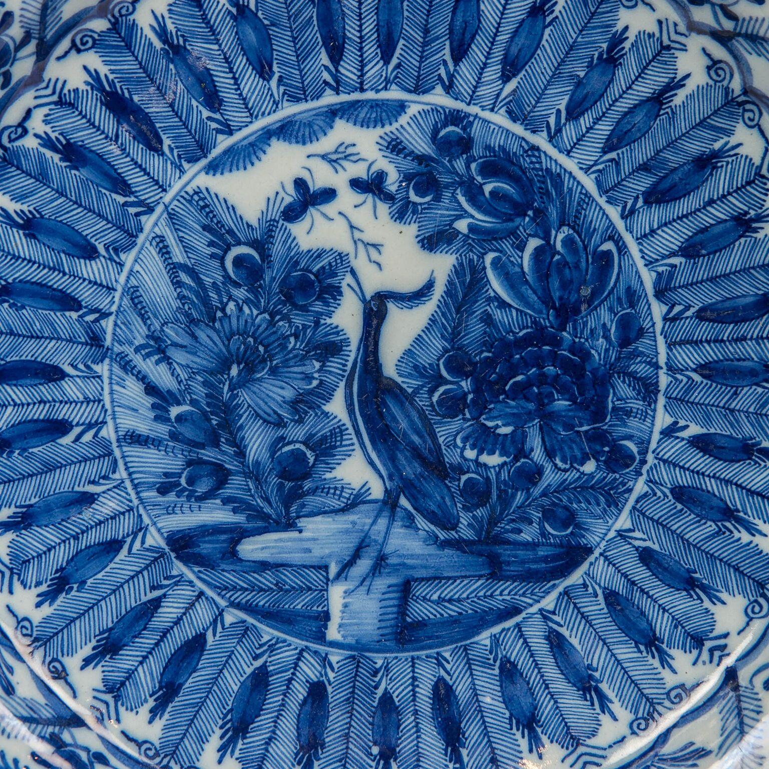 Provenance: A similar pair of chargers can be found in the collection of the Philadelphia Museum of Art, The Bloomfield collection 1882-773, 775.
We are proud to offer this outstanding Dutch Delft blue and white charger made by The Claw factory