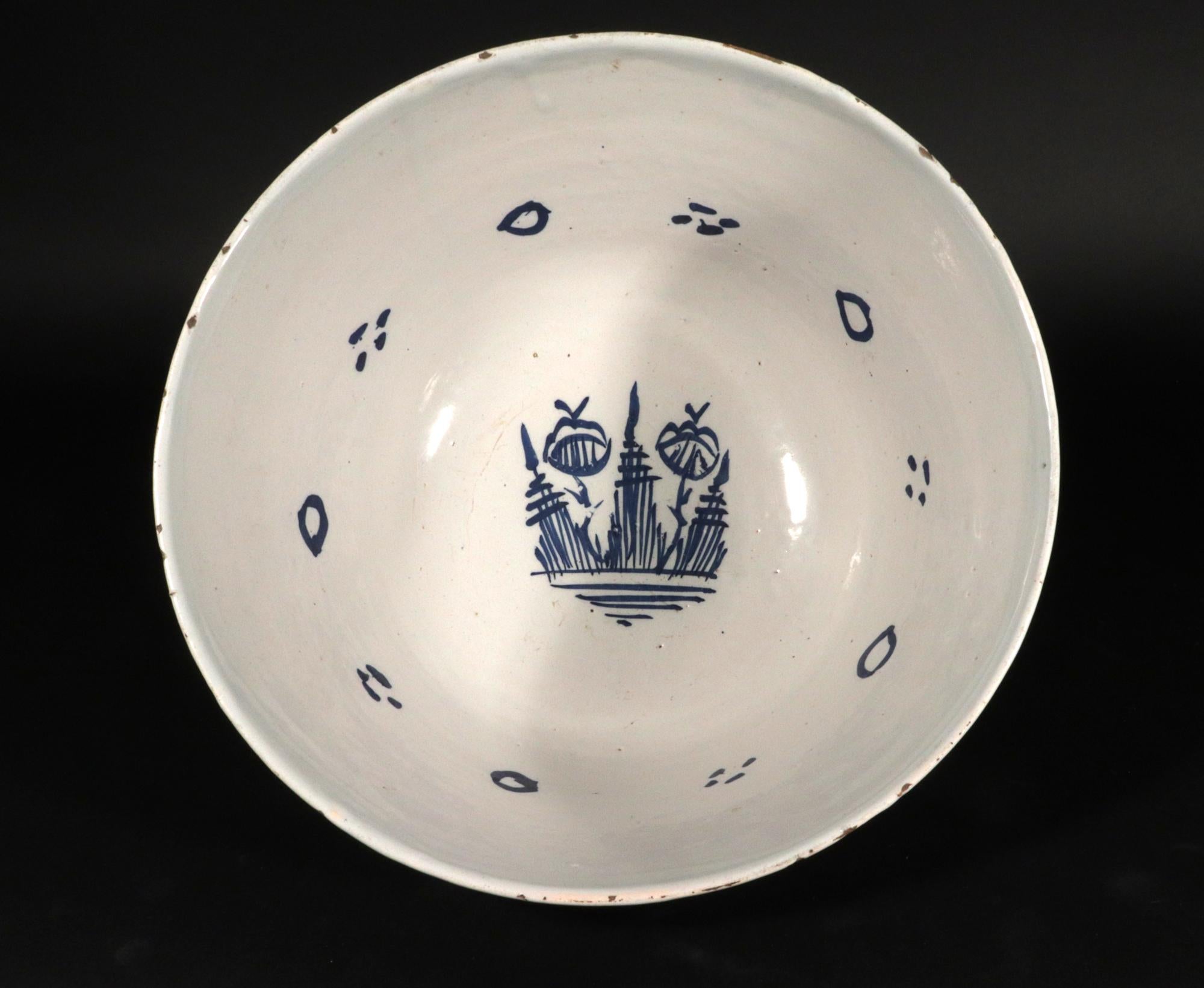 Cuenco Botánico Azul y Blanco de Delft Holandés en venta 3
