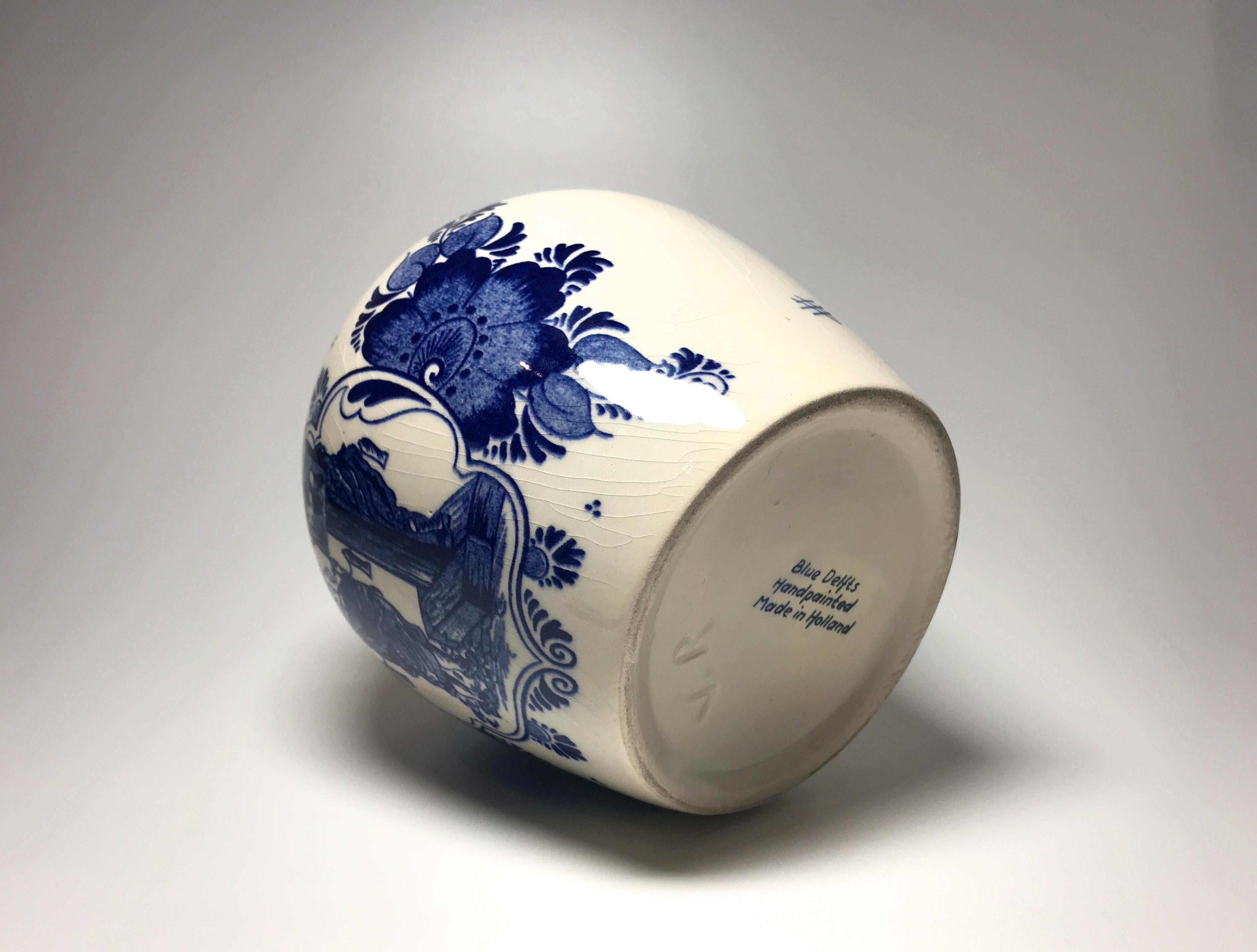 Dutch Delft Blue White Glazed Humidor Tobacco Jar Stocks Inscription Midcentury 1