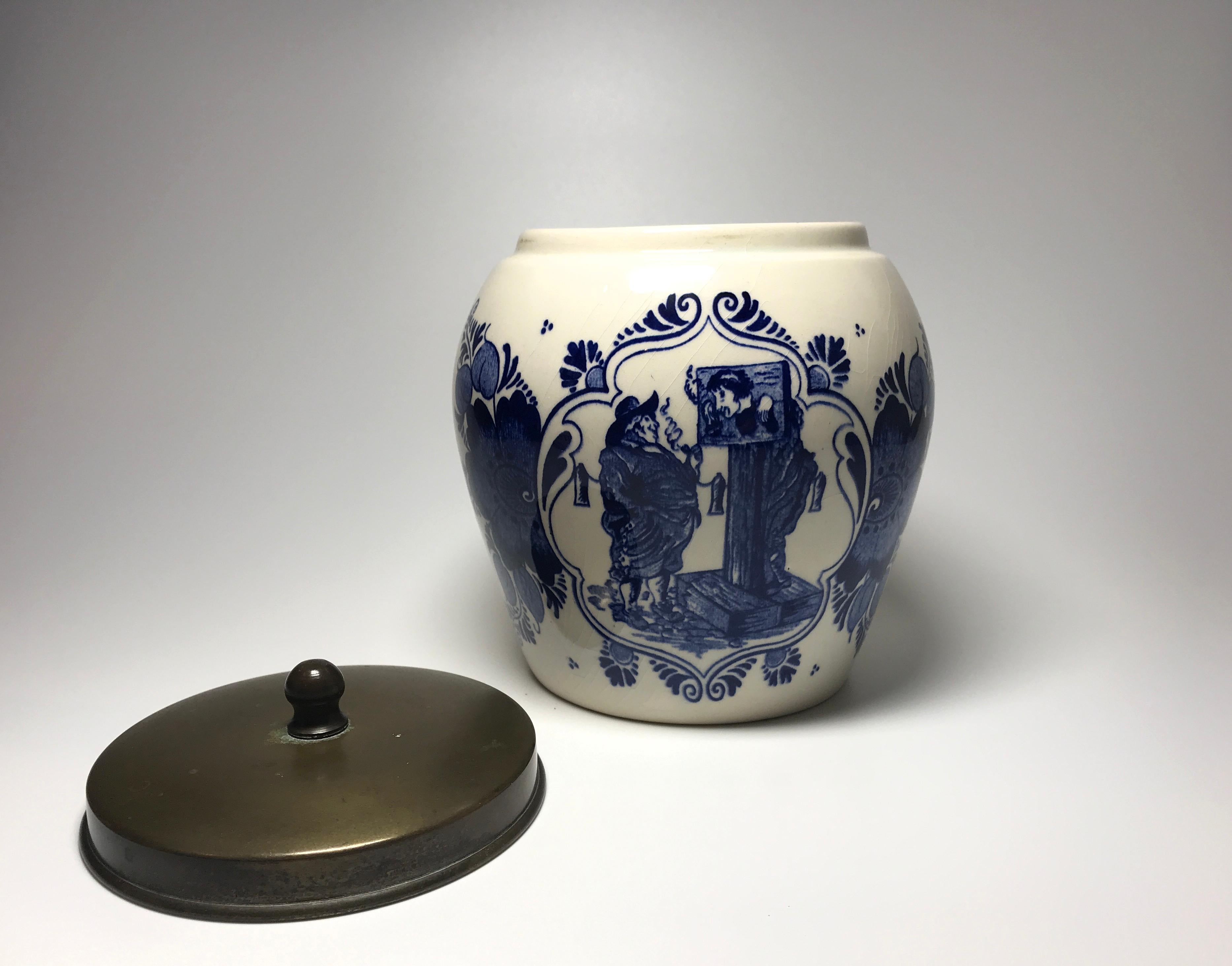 Dutch Colonial Dutch Delft Blue White Glazed Humidor Tobacco Jar Stocks Inscription Midcentury
