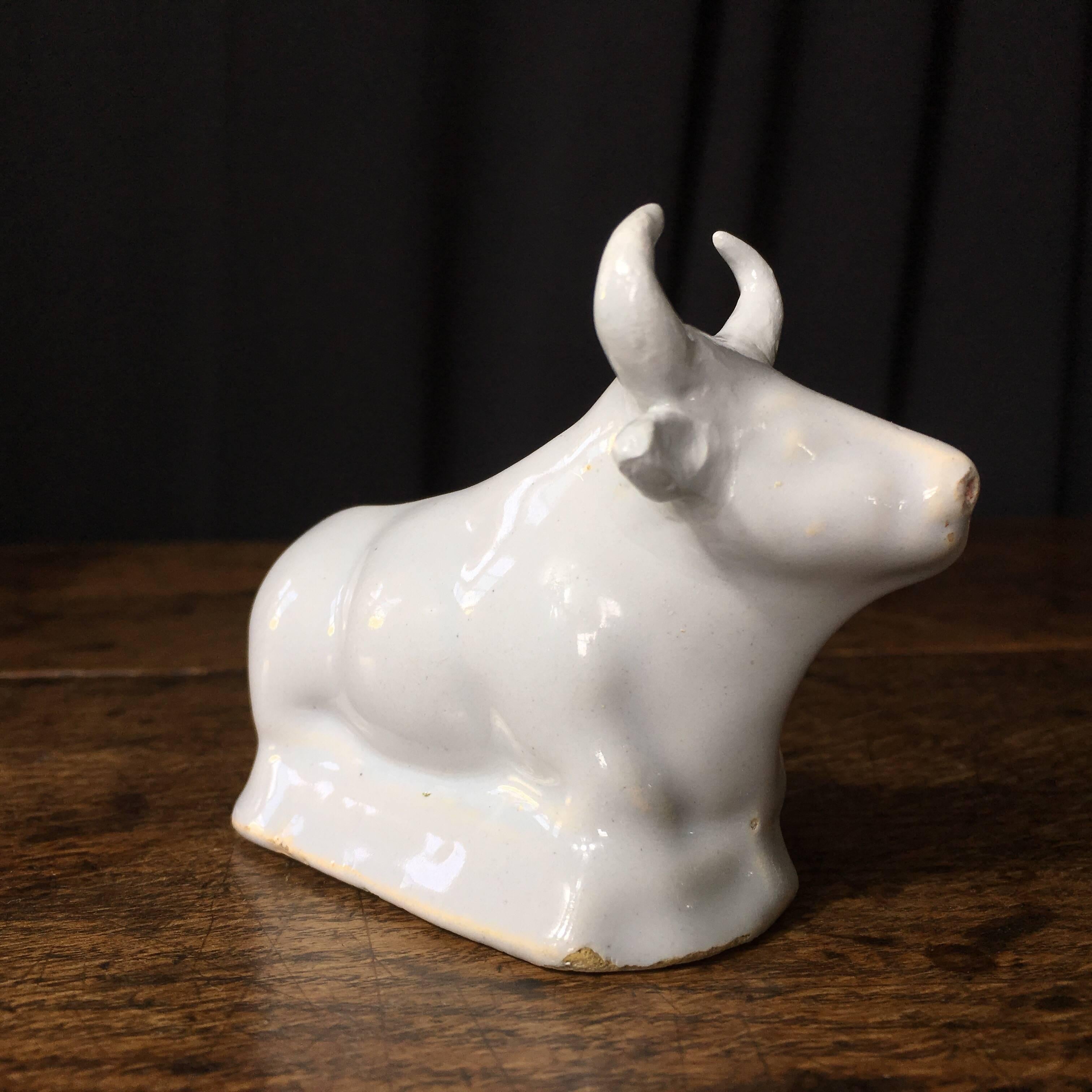 Dutch Delft Cow, Left in the White, 18th Century In Fair Condition For Sale In Geelong, Victoria