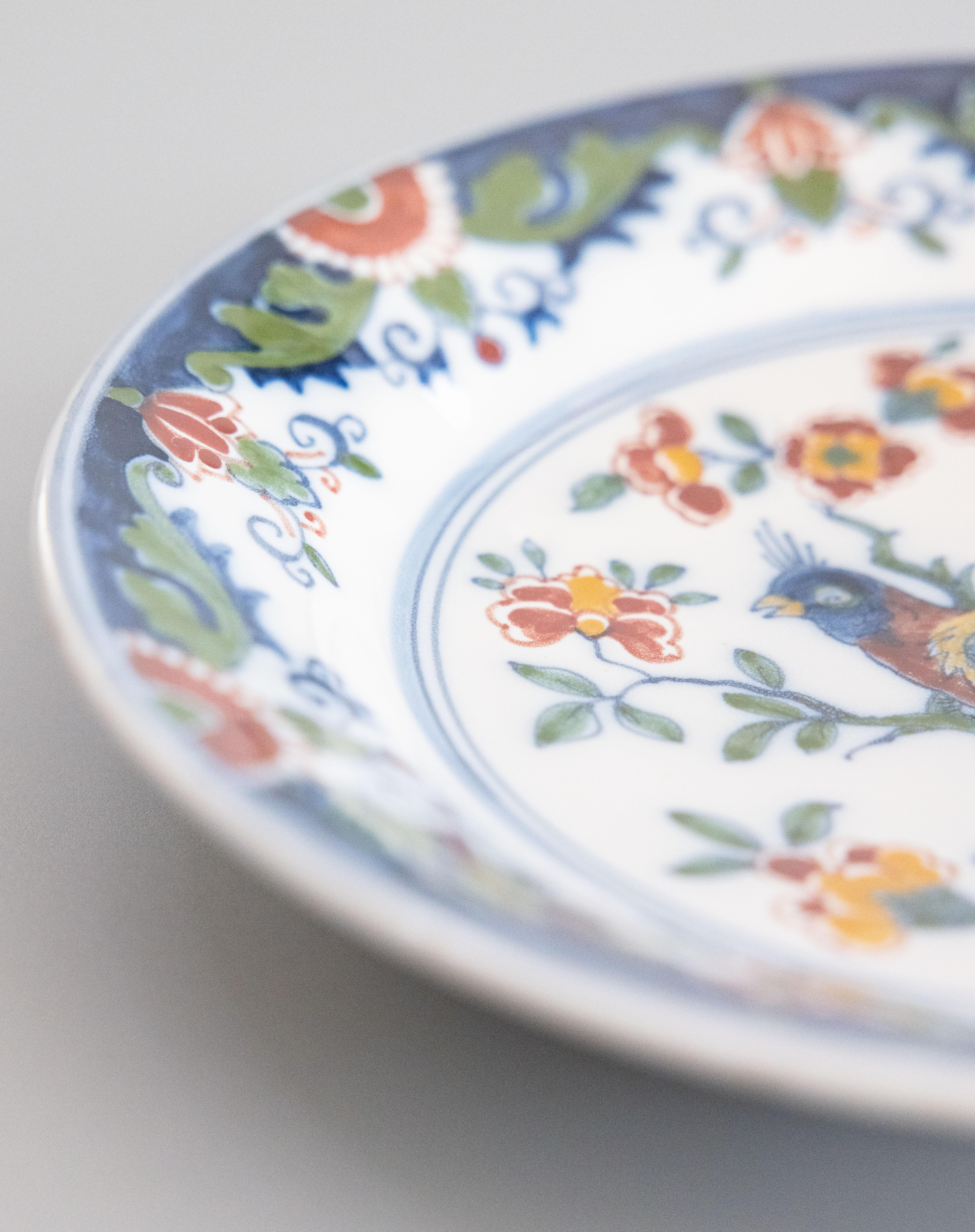 Mid-20th Century Dutch Delft Faience Polychrome Floral Bird Wall Charger Plate, circa 1940 For Sale