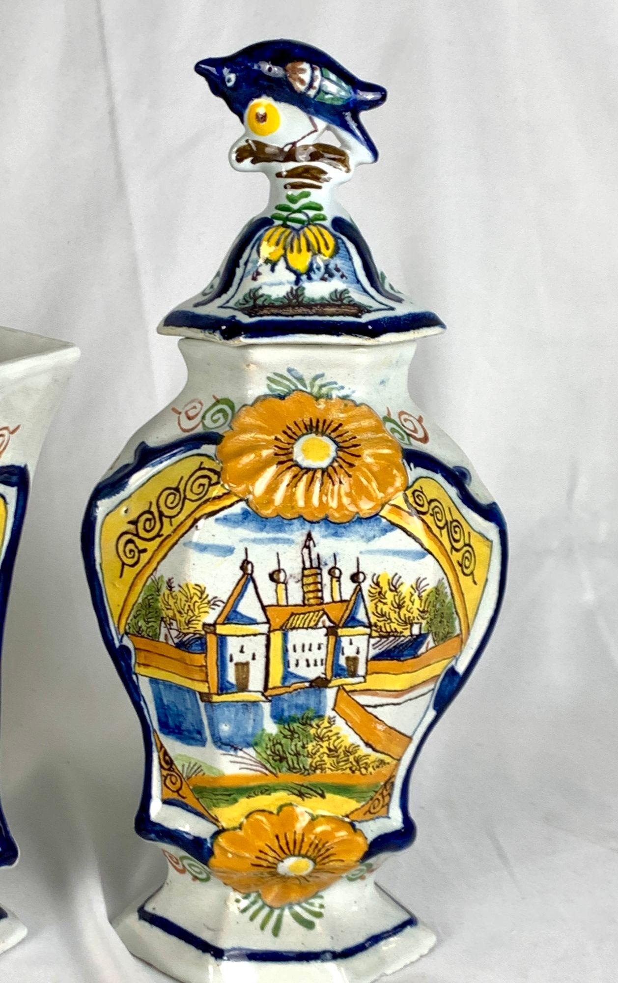 Dutch Delft Mantle Garniture of Five Pieces 18th Century Hand Painted Circa 1780 For Sale 4