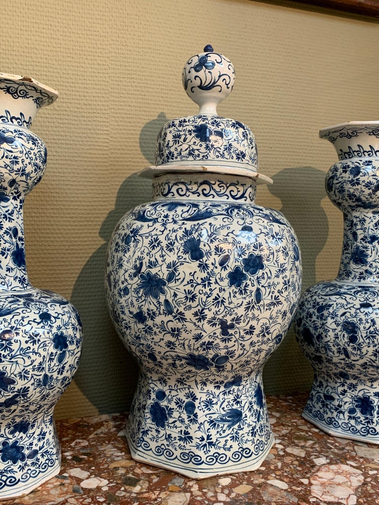Glazed Dutch Delft Garniture Set of Three Large Vases, Early 18th Century For Sale