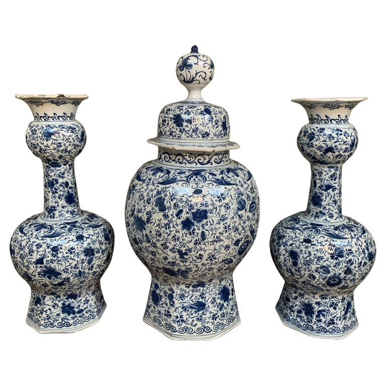 Dutch Delft Garniture Set of Three Large Vases, Early 18th Century For Sale