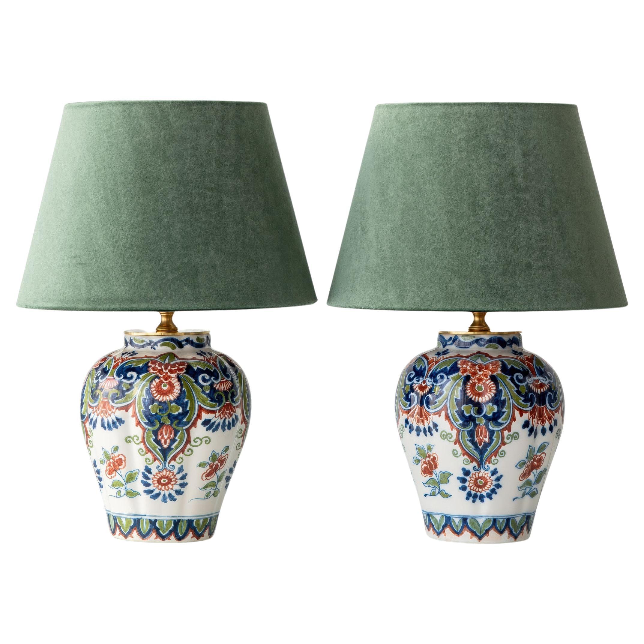 Tichelaar Makkum Delft Chinoiserie Lampen (1940-60) New Green Velvet Lampenschirme