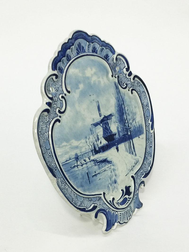 Hand-Painted Dutch Delft Porceleyne Fles Applique after a Painting by F.J. du Chattel, 1898 For Sale