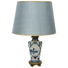 Lampe de table en porcelaine "Delft Porceleyne Fles" de Hollande