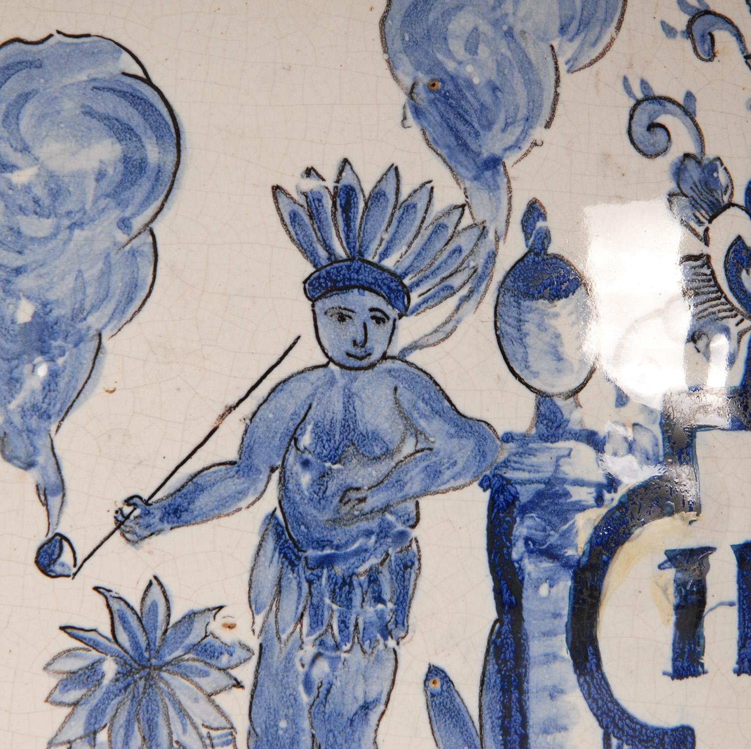 Niederländisches Delfter Tabakglasiertes Keramikgefäß The Claw in Blau und Weiß   (19. Jahrhundert) im Angebot