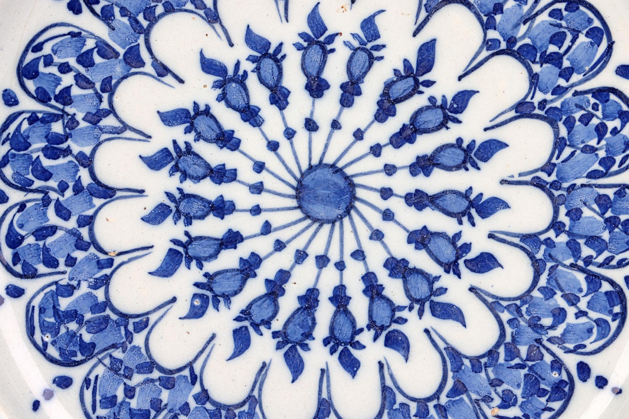 Platos de Pared de Cerámica Artística Azul y Blanca de Delft Holandés Estañado en venta 5