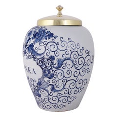Dutch Delft Tobacco JAR mit Original Messingdeckel: Tonka, 18. Jahrhundert