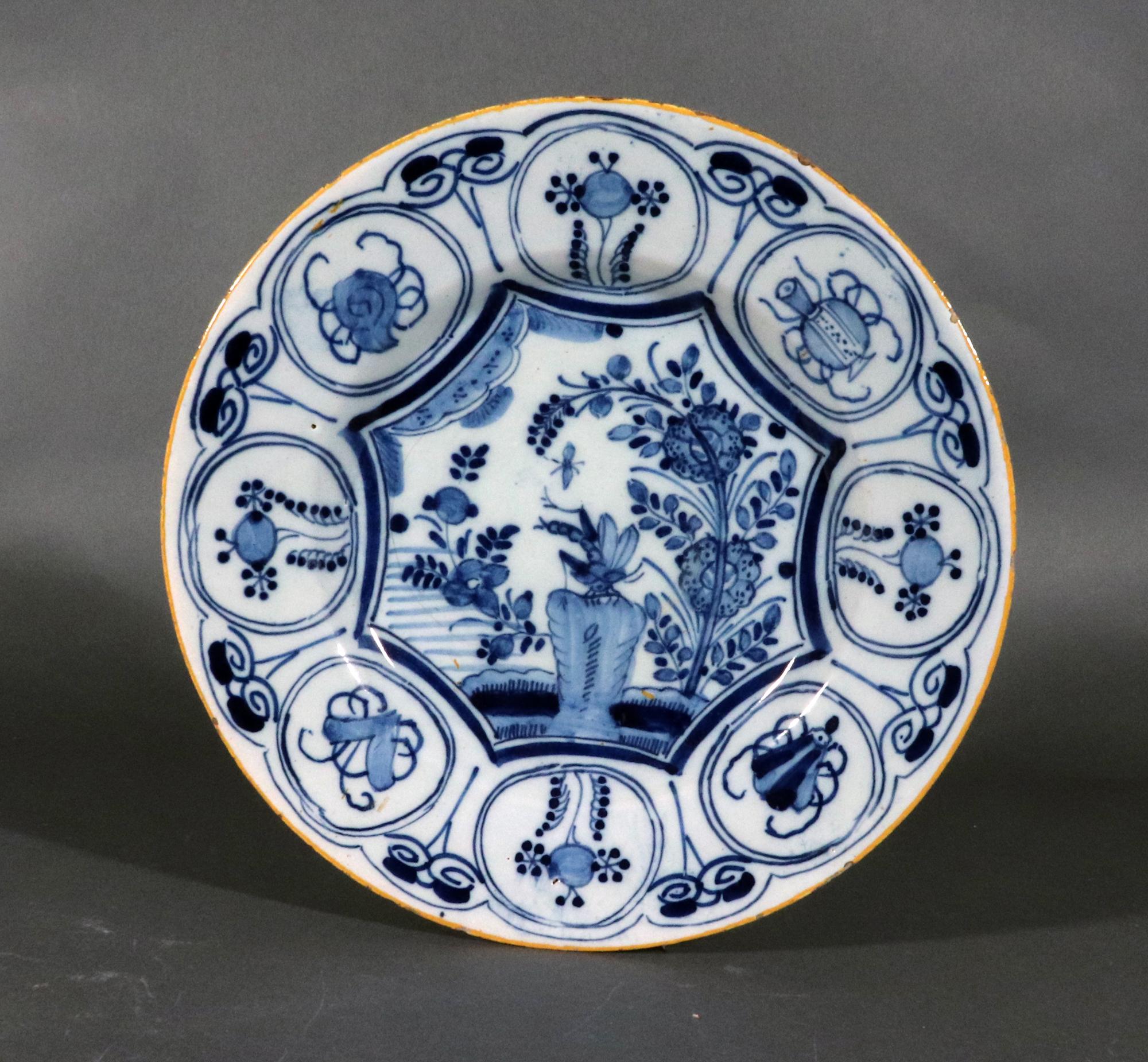 18th Century Dutch Delft Underglaze Blue & White Chinoiserie Dragonfly Plates,  Claw Factory For Sale