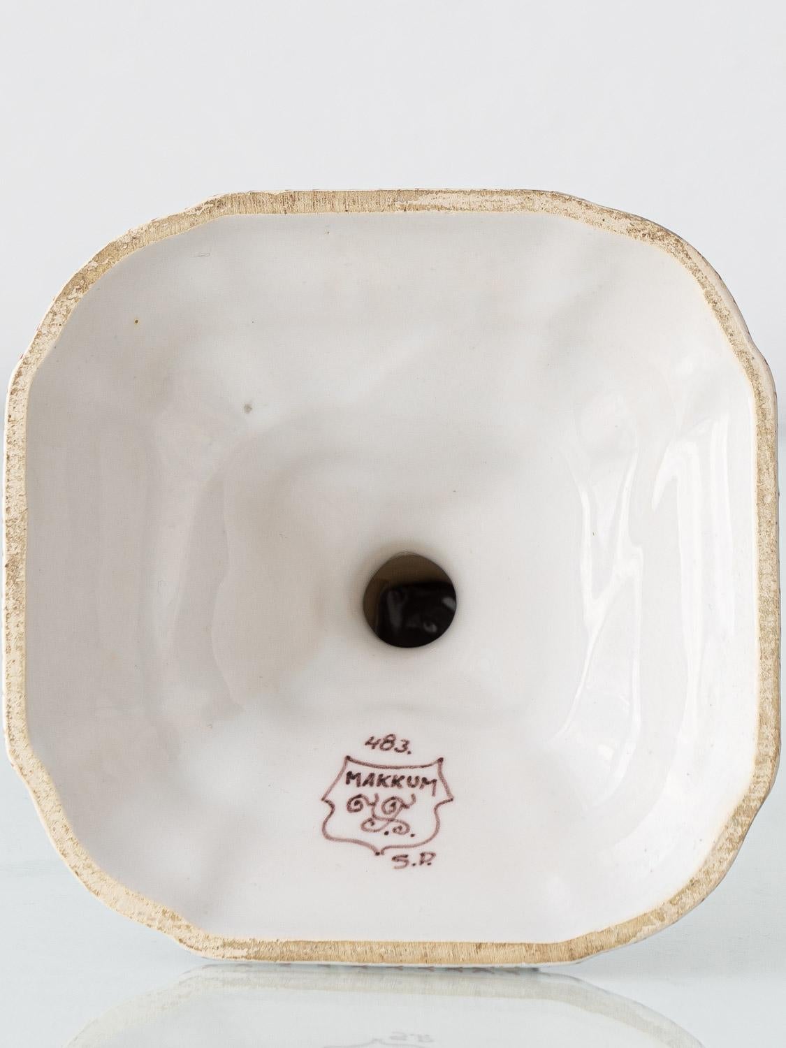 Coppia di candelieri olandesi in ceramica dipinta a mano, Royal Tichelaar Makkum, metà del XX secolo in vendita 5