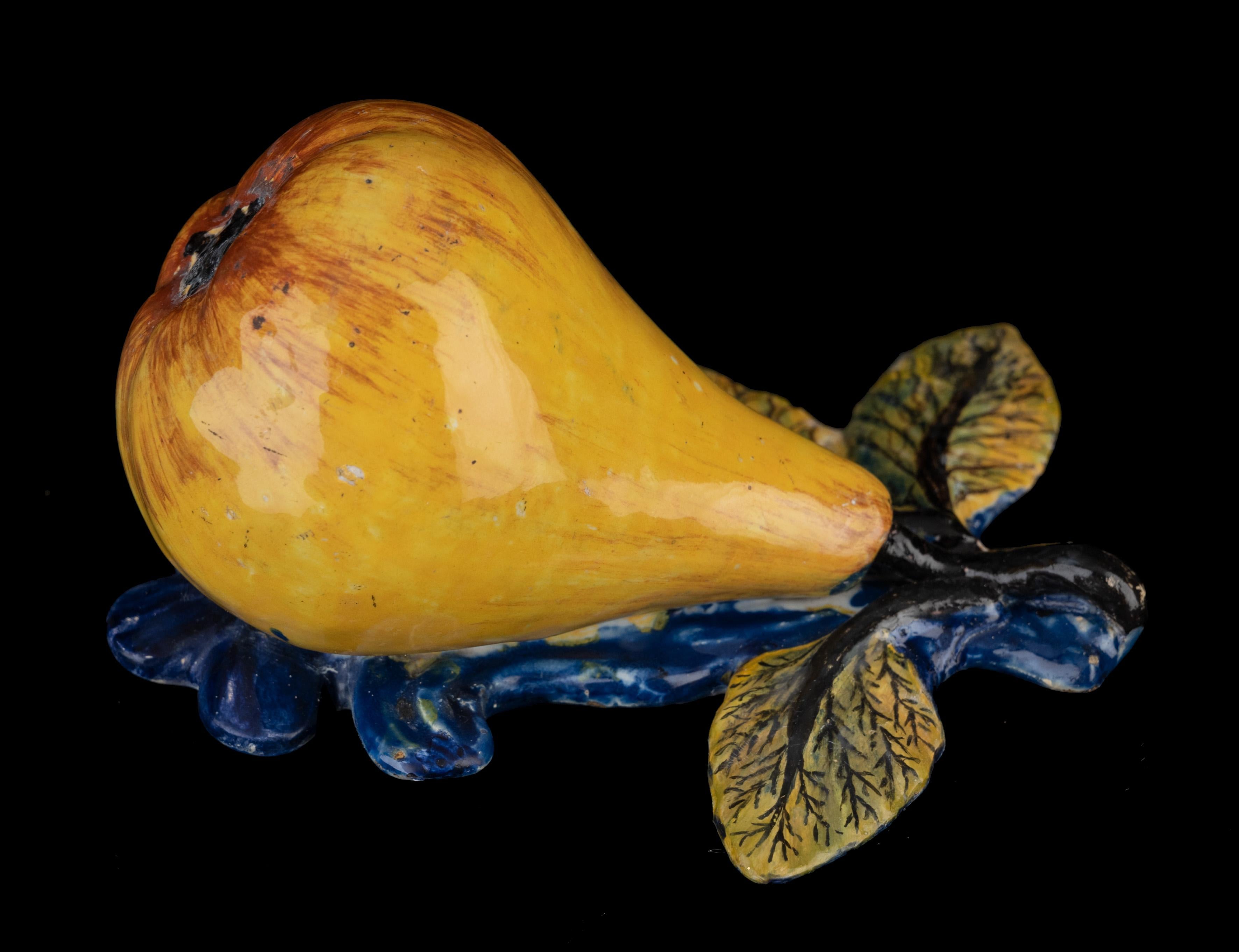 Dutch Delftware Pear Delft, 1750-1780 In Good Condition For Sale In ROSSUM, GE