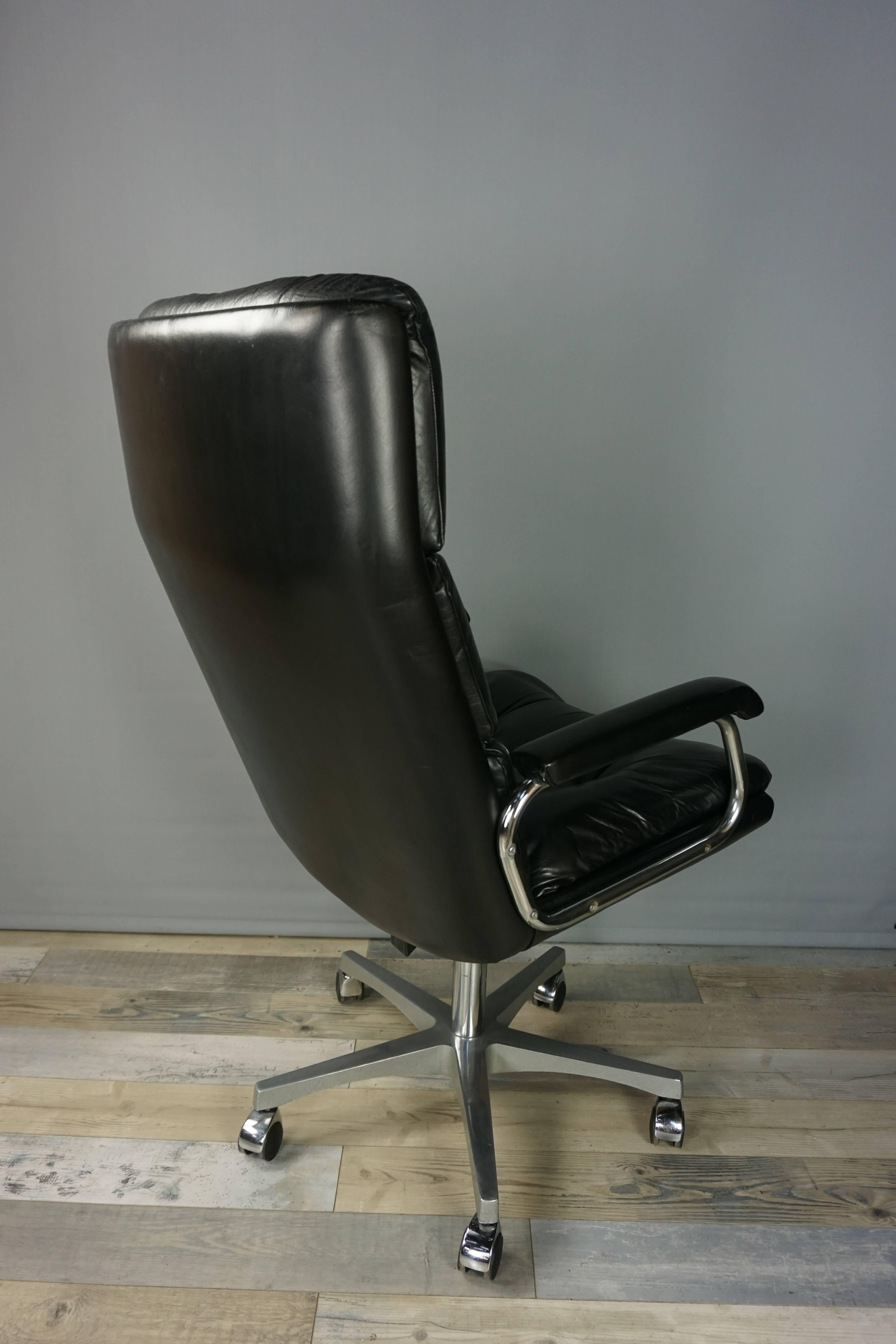 Dutch Design and Black Leather Office Armchair 1