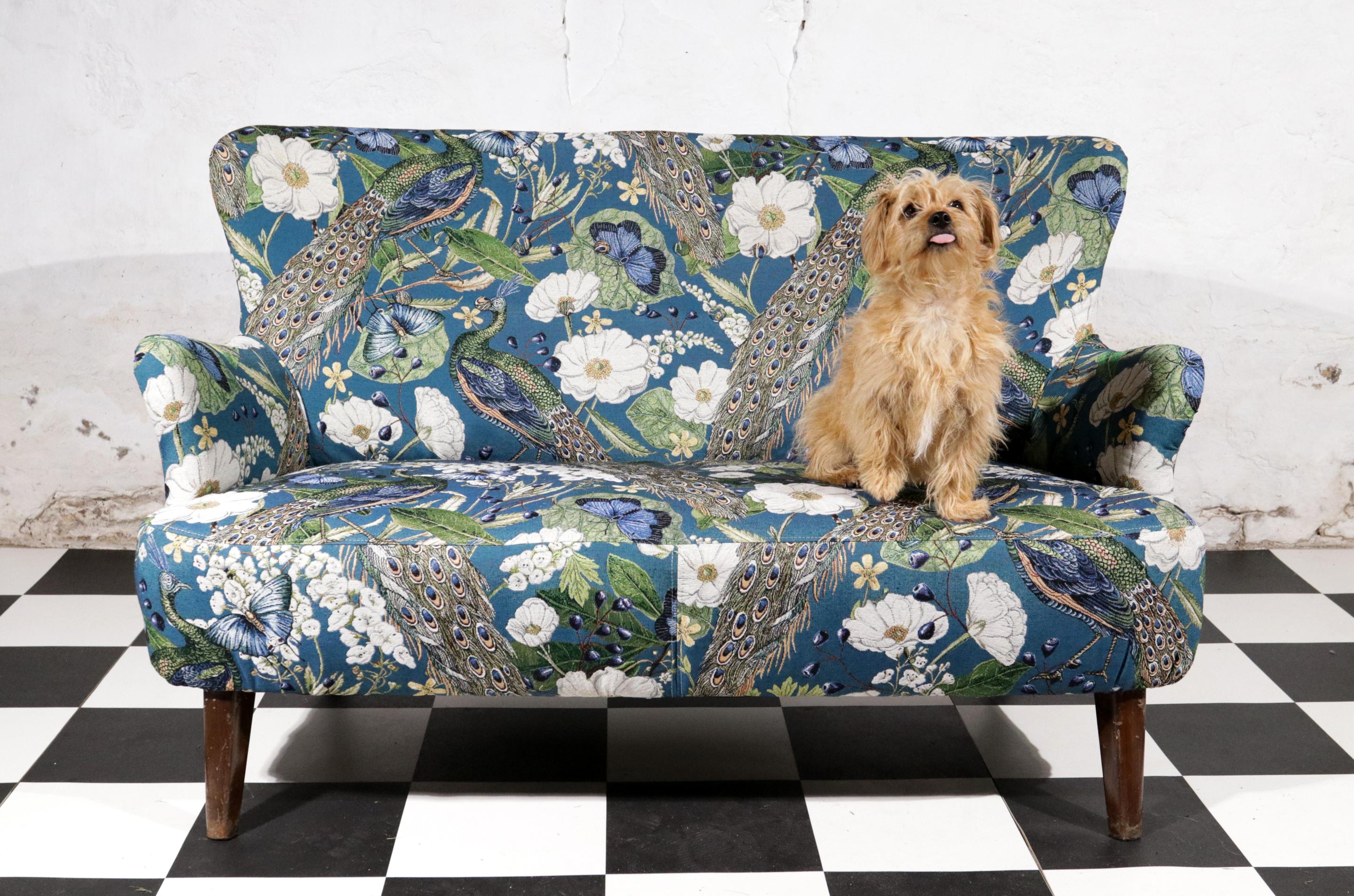 Dutch Design Artifort, Theo Ruth Loveseat Mid-Century Modern Sofa 2