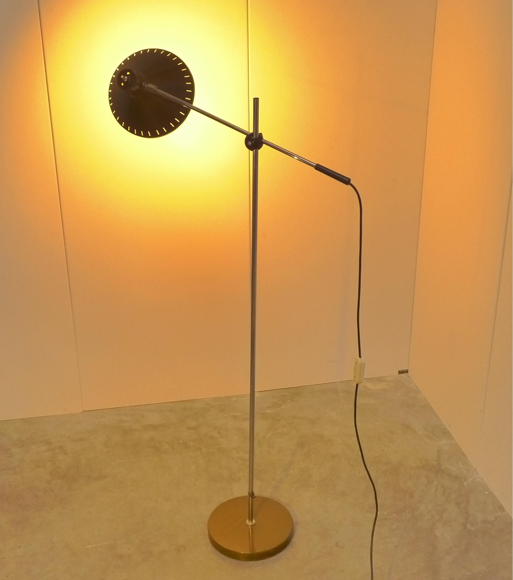 Dutch Design Balance Floor Lamp by J.J.M.Hoogervorst for Anvia, 1960s In Good Condition For Sale In MIJDRECHT, NL