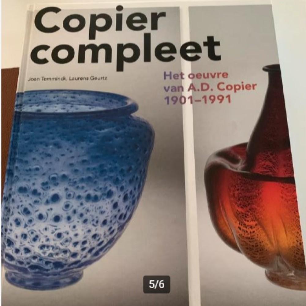 Vaso blu dal design olandese con sagoma di decanter, modello 0801, D. A. Fotocopiatrice, 1974 in vendita 9