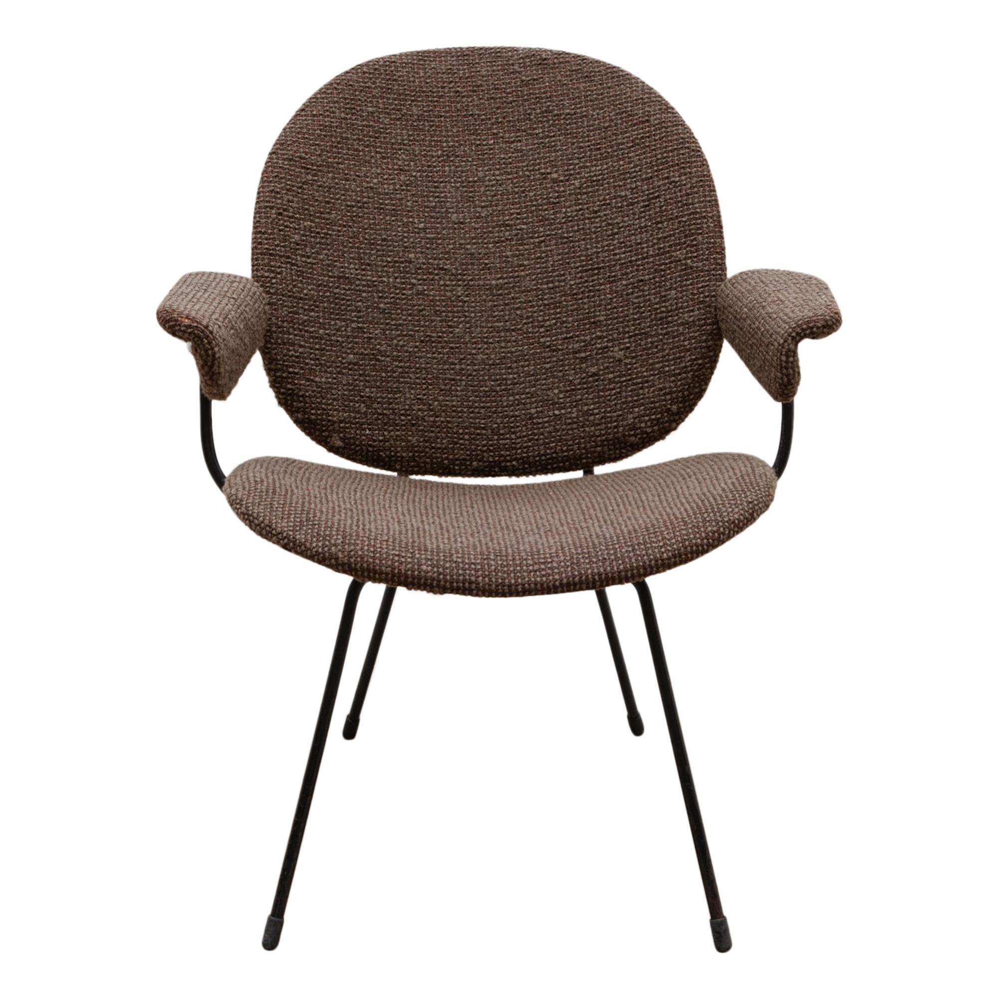 Dutch Design by Gispen Lounge Chair "Model 302" for Kembo For Sale