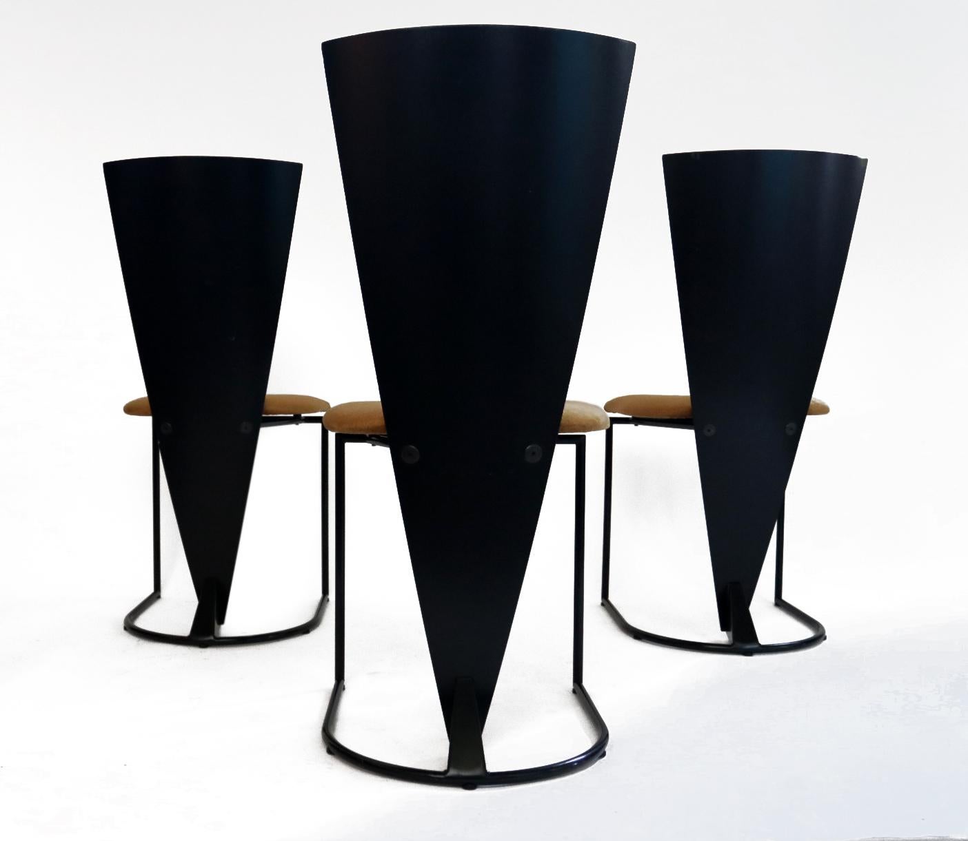 Late 19th Century 4 Dutch Design Harvink Zino Memphis Design Chairs Gold Black