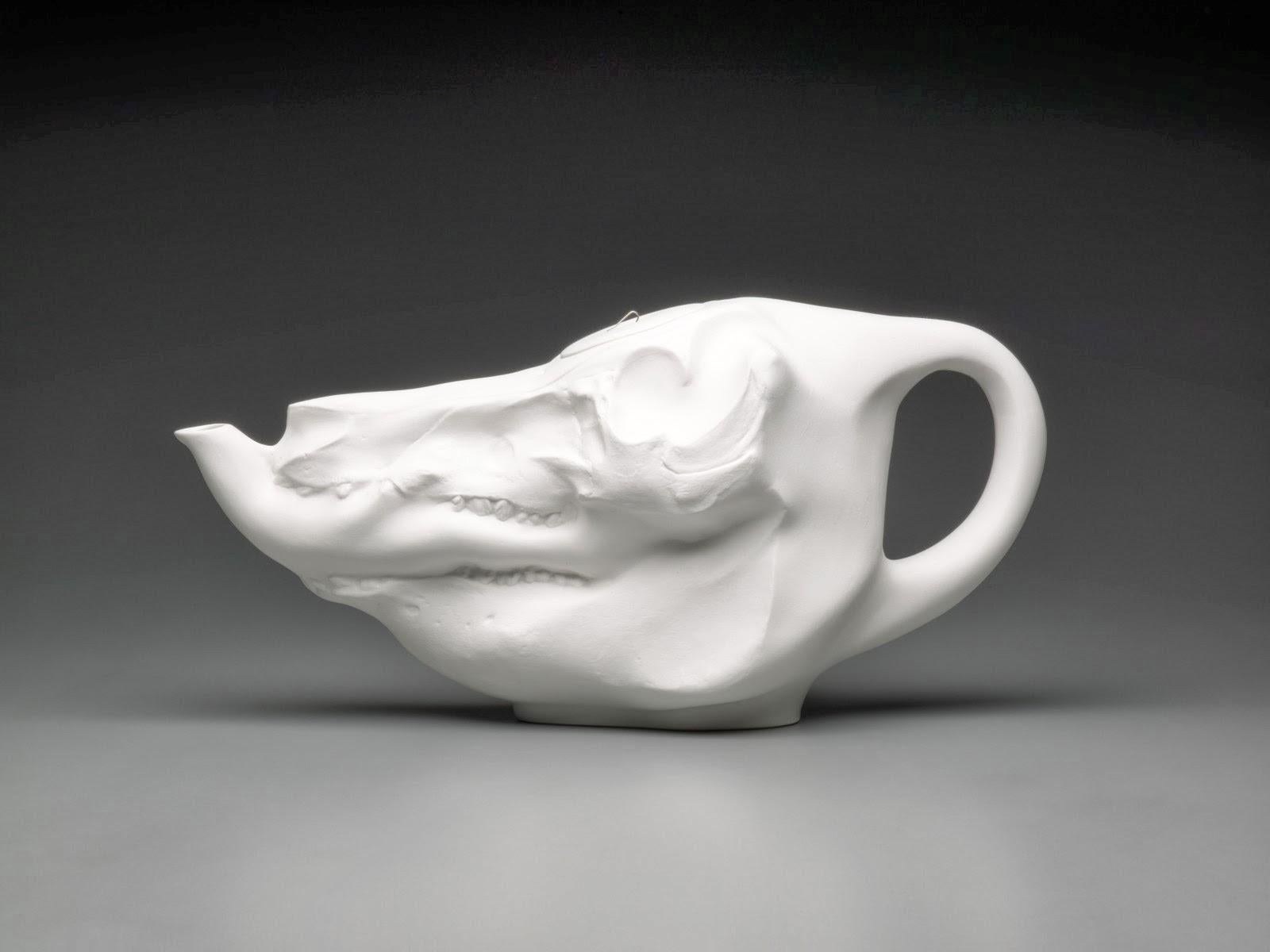 This daring, contemporary design classic turns the polite activity of tea drinking on its head. The Rotterdam-based Studio Weiki Somers—one of today’s brightest and most poetic design stars—surprises us by modeling a teapot on the shape of a pig’s
