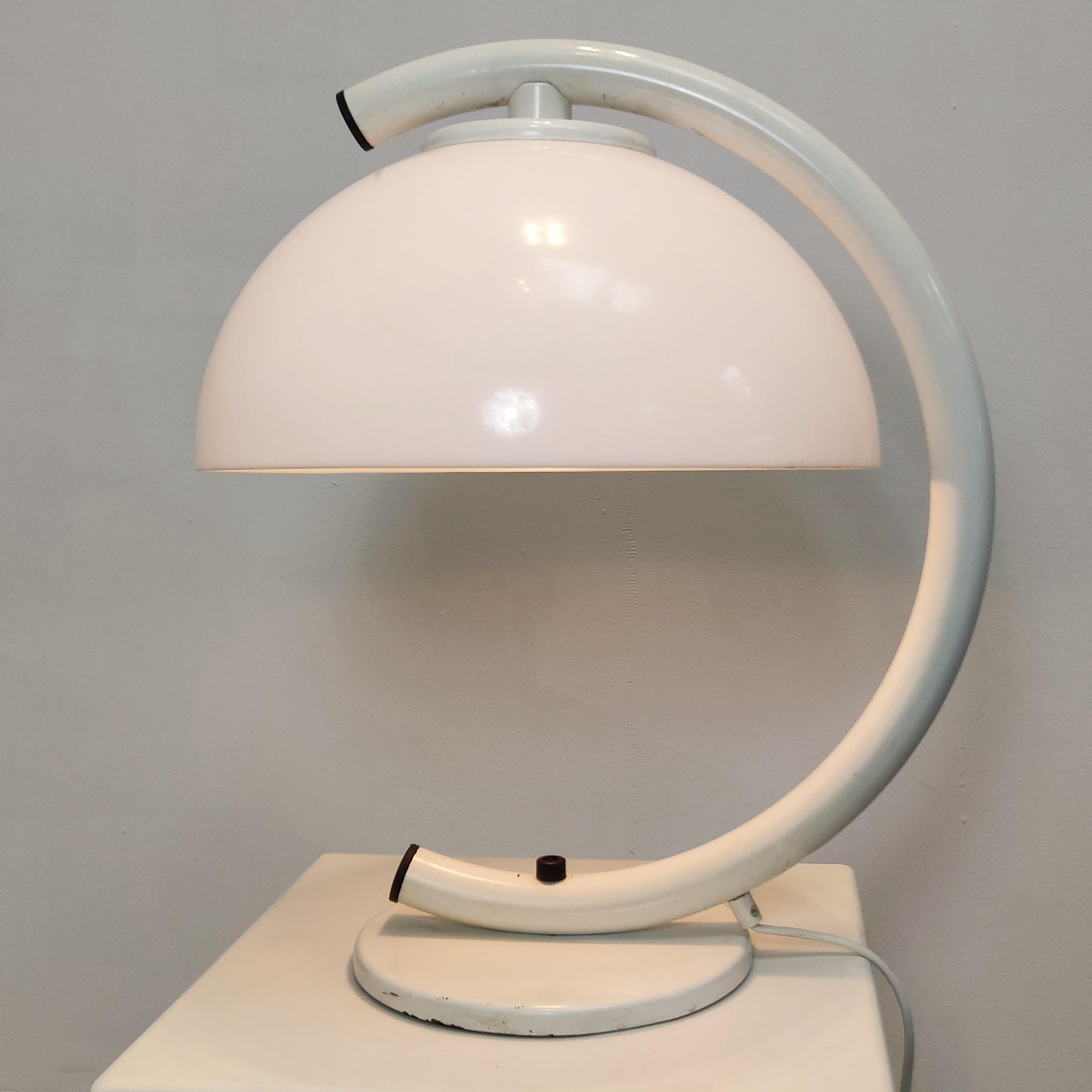 Dutch design Space Age table lamp by Vrieland Design, 1980s.
