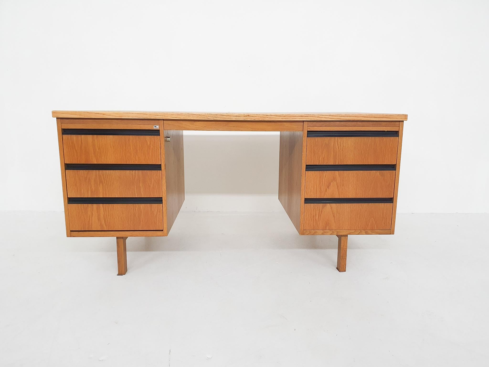 Mid-Century Modern Dutch Design Oak Desk by Eeka, Attrb Coen de Vries, 1970's