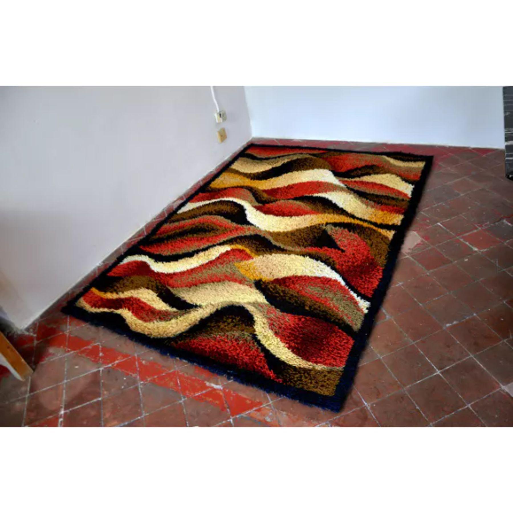 Teppich von der berühmten niederländischen Marke desso aus den 70er Jahren. Hochwertiges 