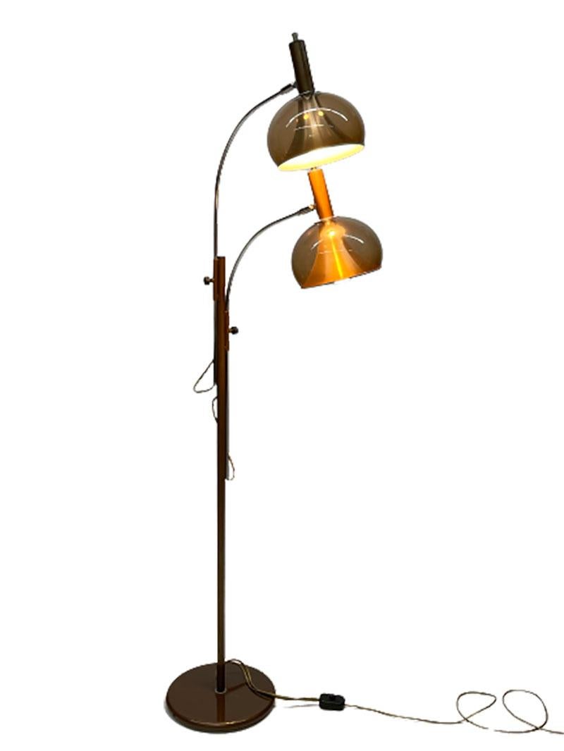 Néerlandais Lampadaire hollandais Dijkstra à 2 bras en chrome et marron en forme de globe en vente