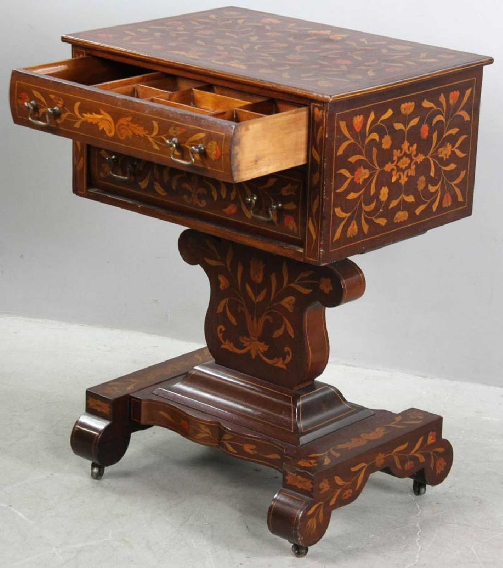 Mid-19th Century Dutch Empire Marquetry Stand in Mahogany and Fruitwood, circa 1840 For Sale