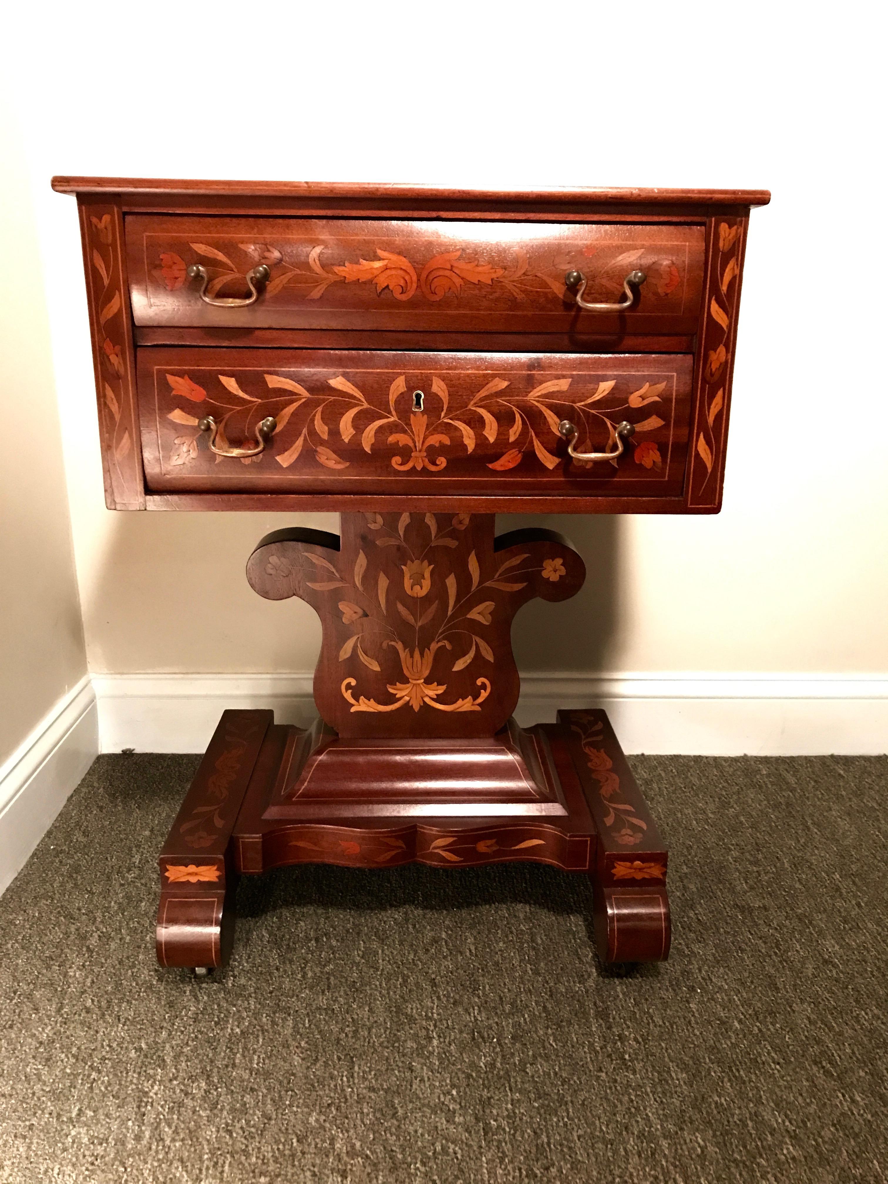 Dutch Empire Marquetry Stand in Mahogany and Fruitwood, circa 1840 For Sale 4