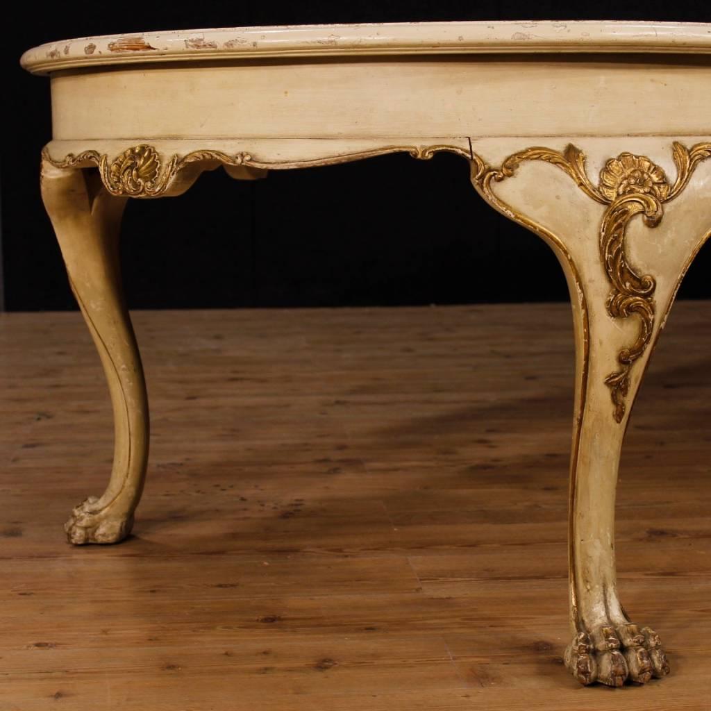 Dutch Extendable Dining Table in Lacquered and Giltwood from 20th Century 2