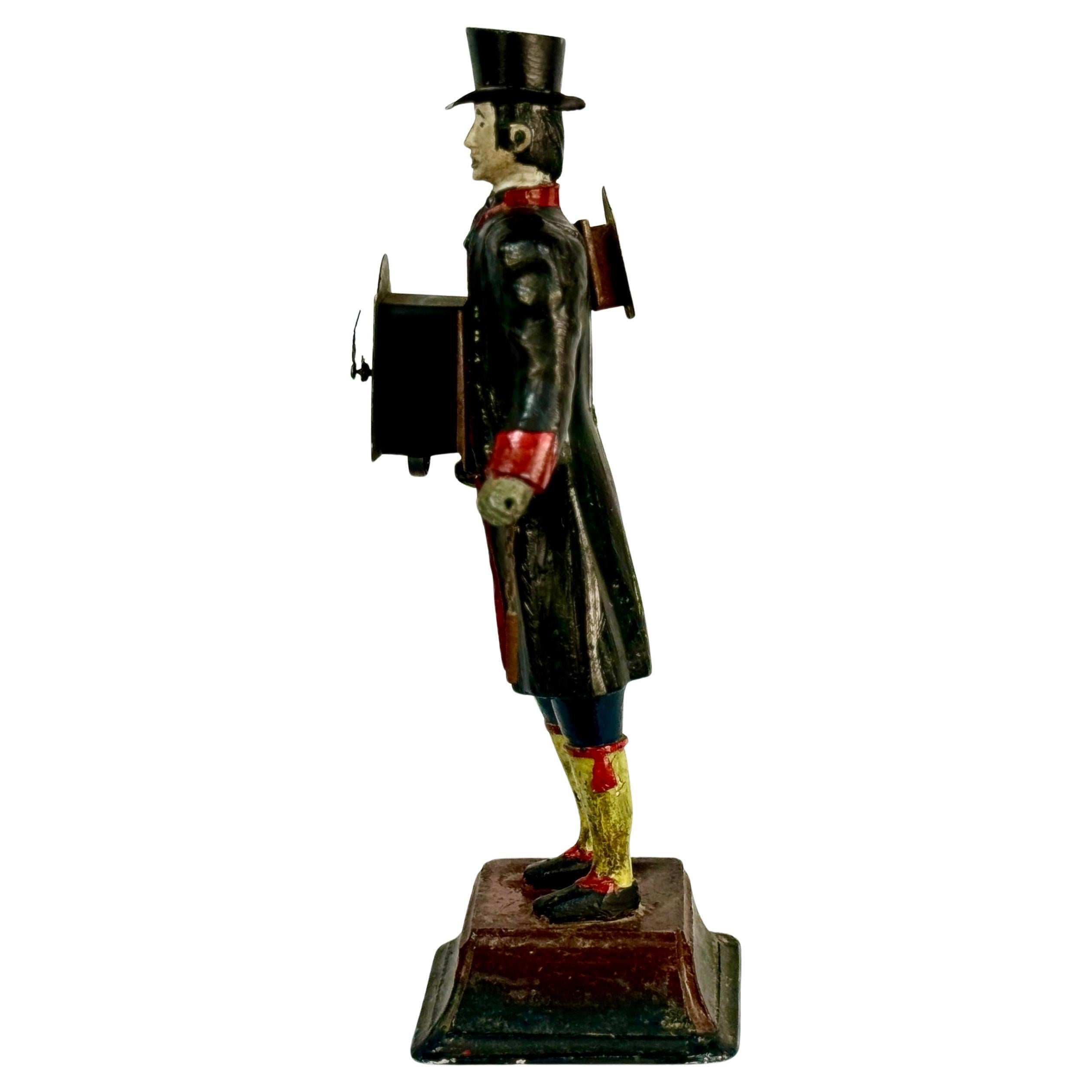 Peint à la main Horloge figurative hollandaise pour colporteur en vente