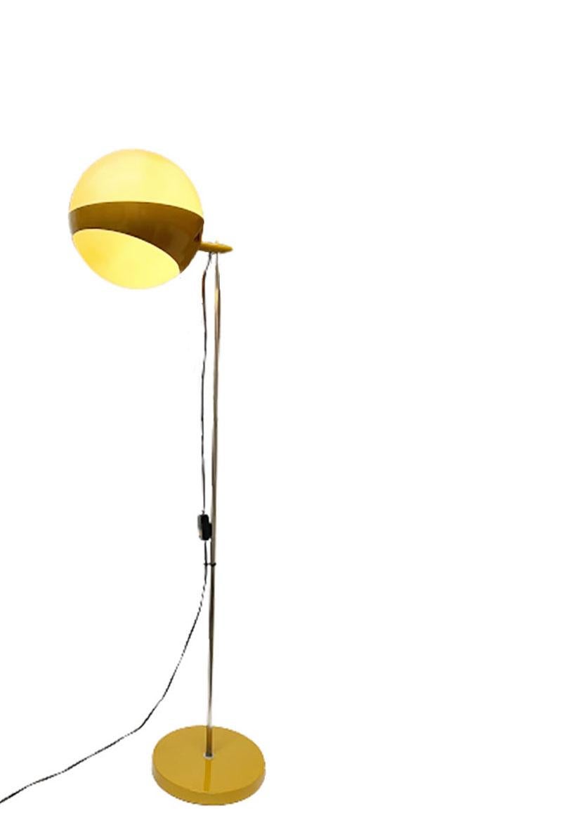 Dutch Floor Lamp, Model 660 by Hala Zeist, 1970s For Sale 1
