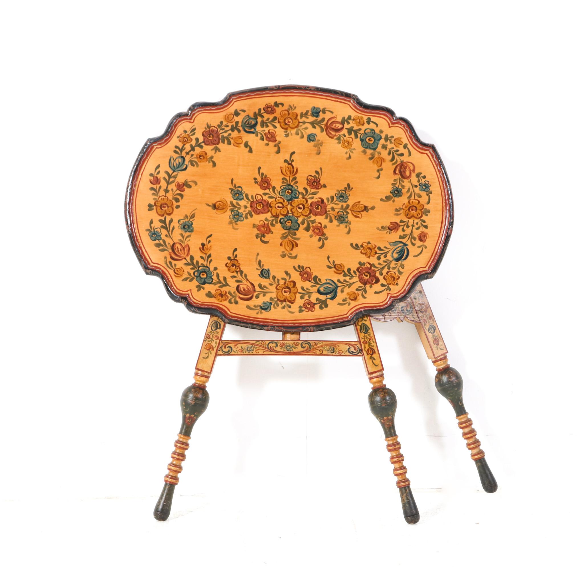 Dutch Folk Art Hindeloopen Painted Tilt Top Table, 1900s For Sale 8