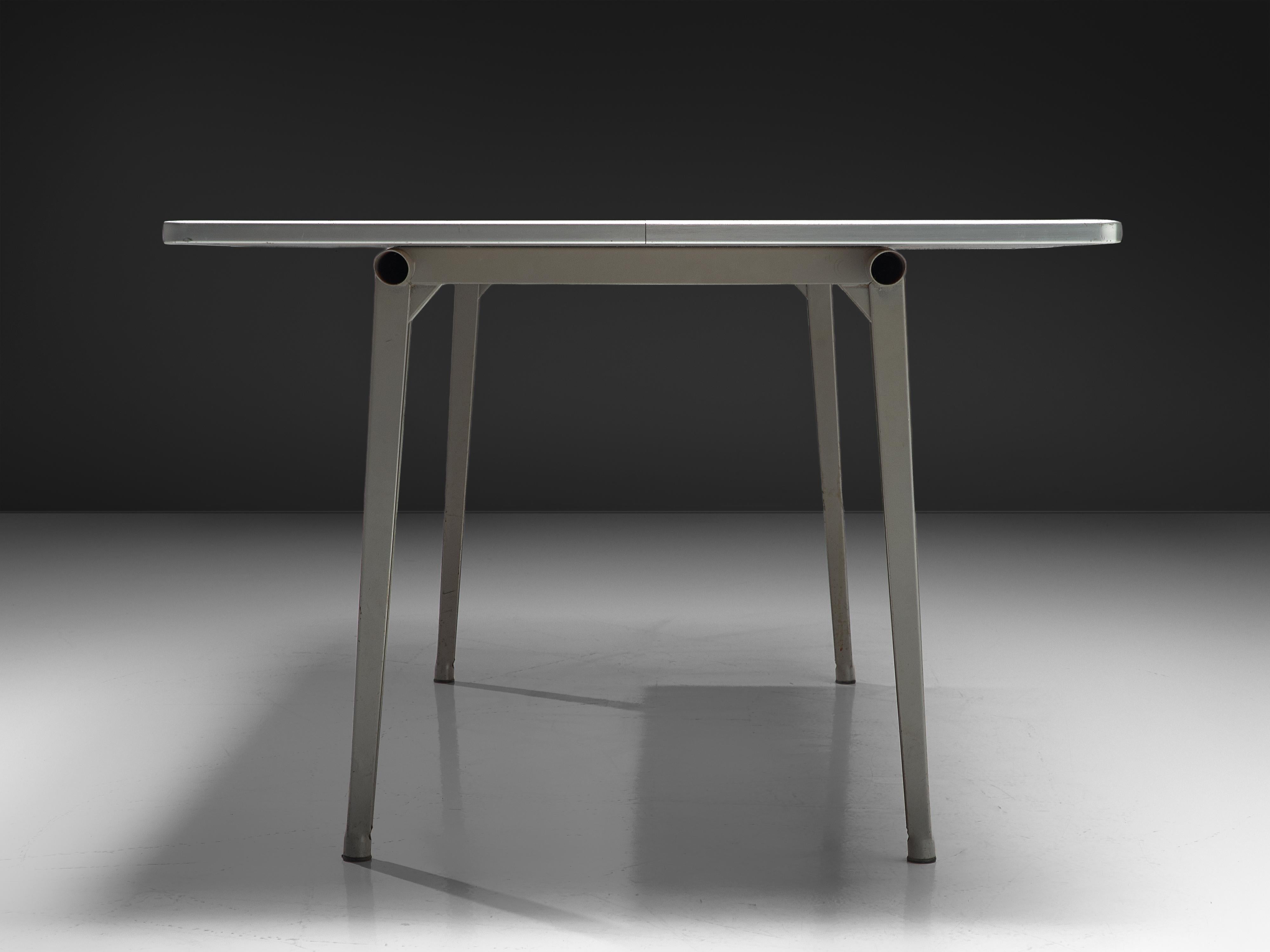 Mid-Century Modern Table de travail industrielle 'Reform' en métal de Friso Kramer (Pays-Bas) en vente