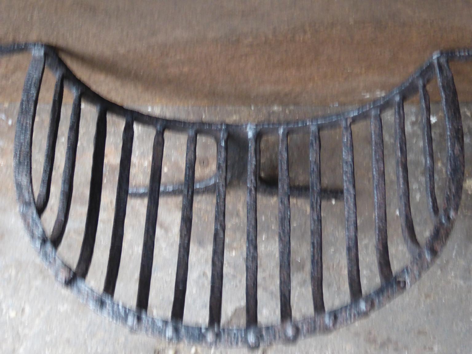 Dutch Gothic Fireplace Grate or Fire Basket, 17th Century For Sale 6