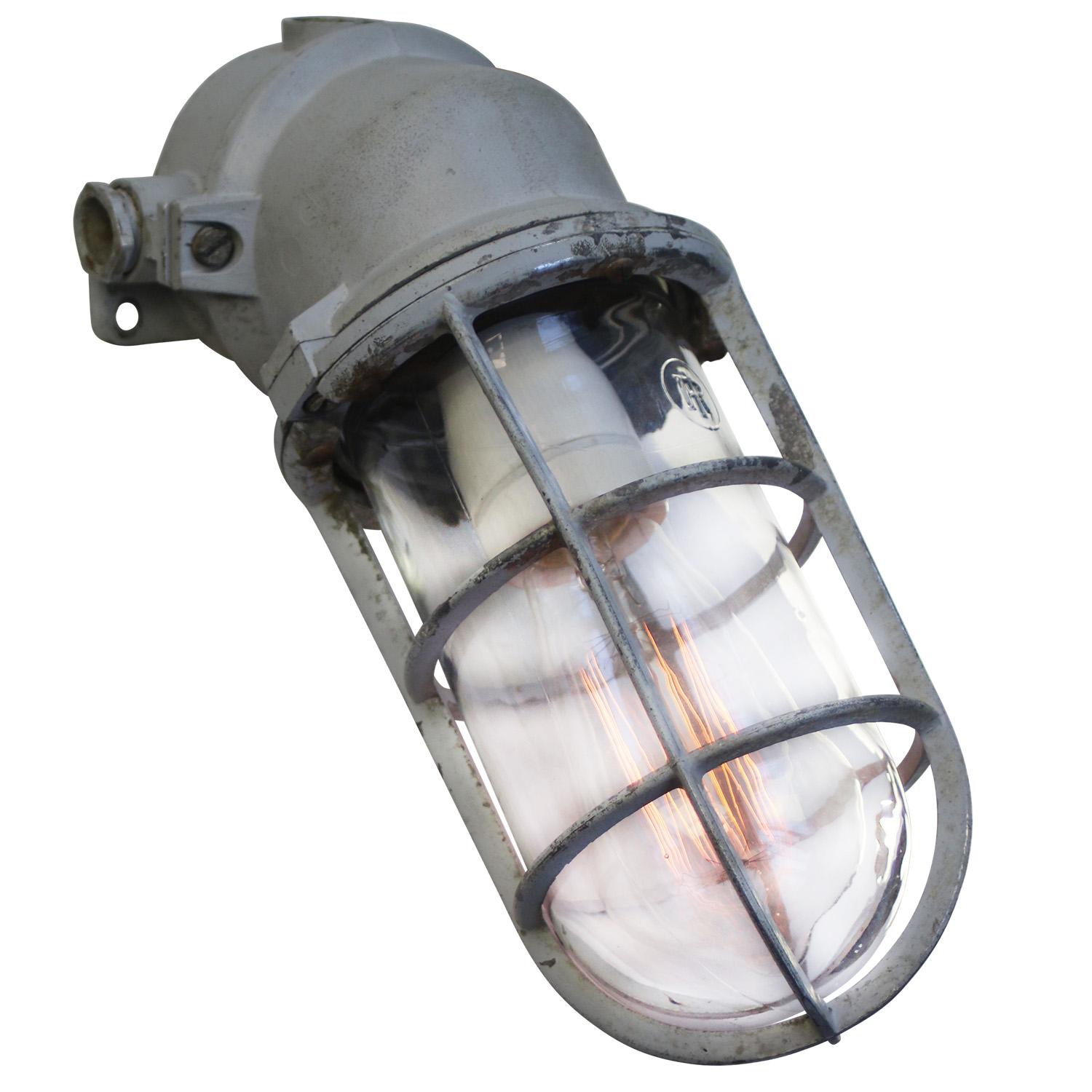 Lampada da parete industriale olandese realizzata da 