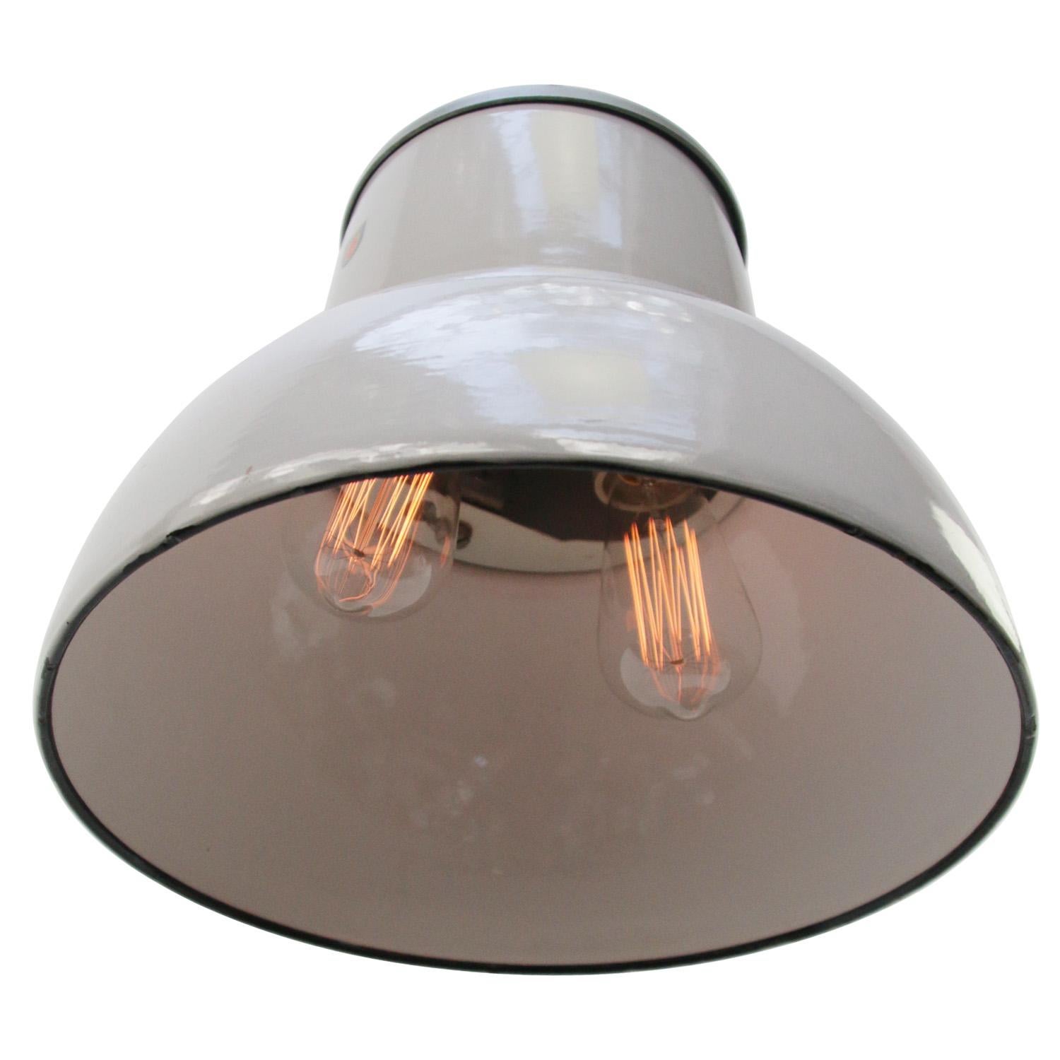 Dutch Gray Enamel Vintage Industrial Pendant Light by Philips In Good Condition For Sale In Amsterdam, NL