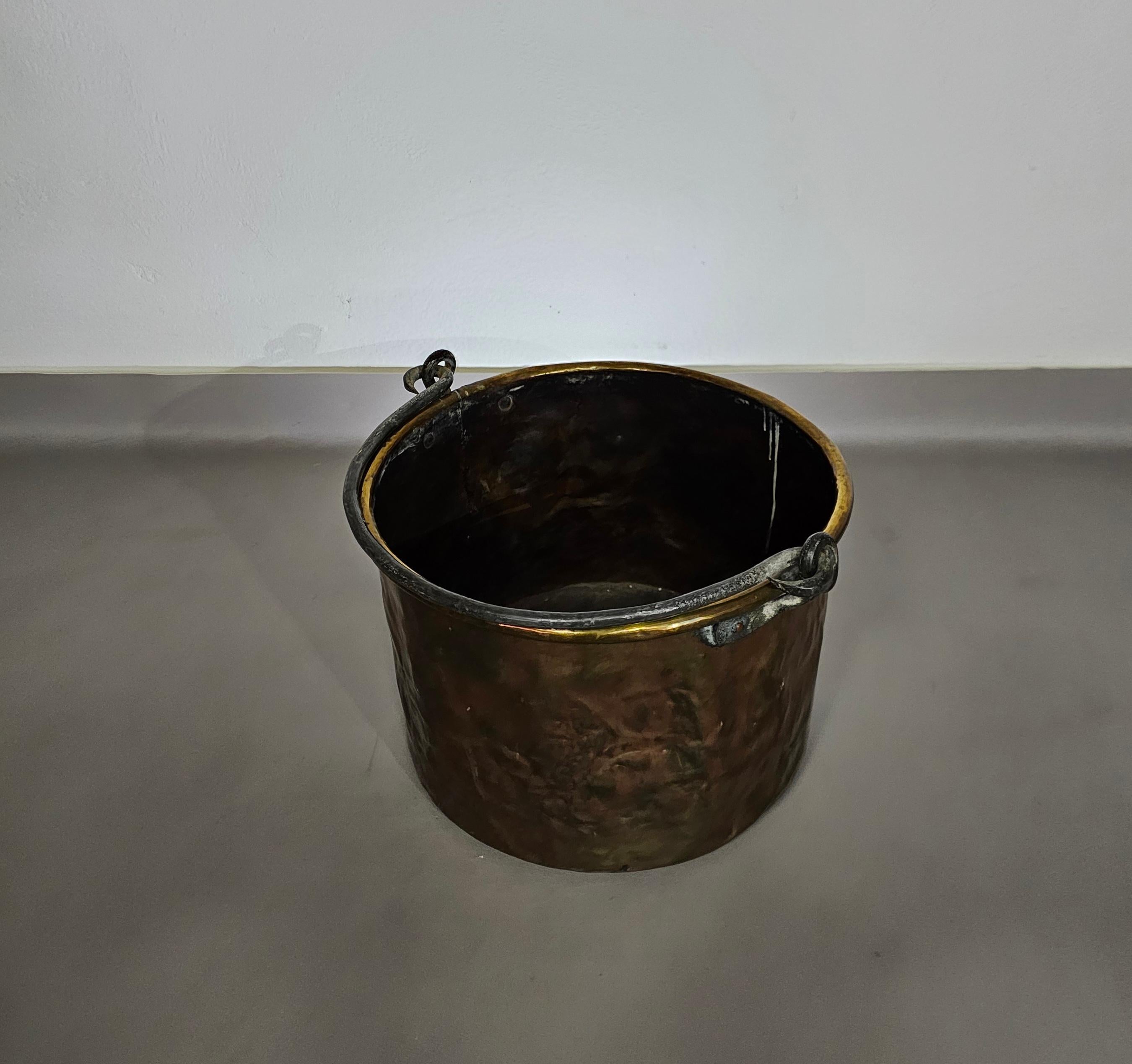Hammered  Dutch / Handled Fireplace - Copper / Brass - Bucket  For Sale