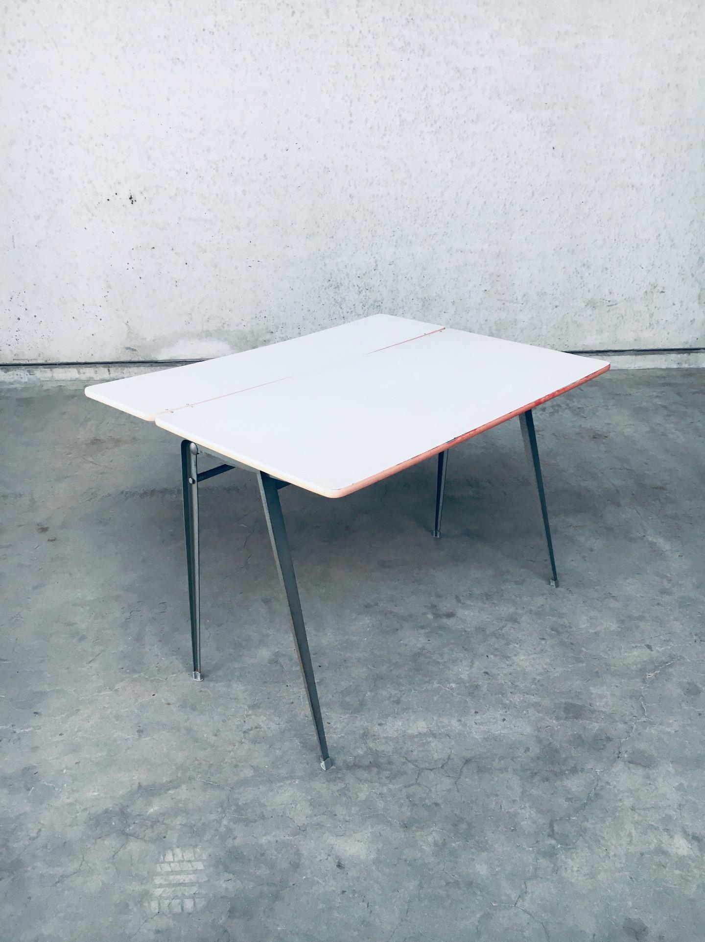 Mid-20th Century Dutch Industrial Design Desk by Wim Rietveld for Ahrend De Cirkel, 1960's For Sale