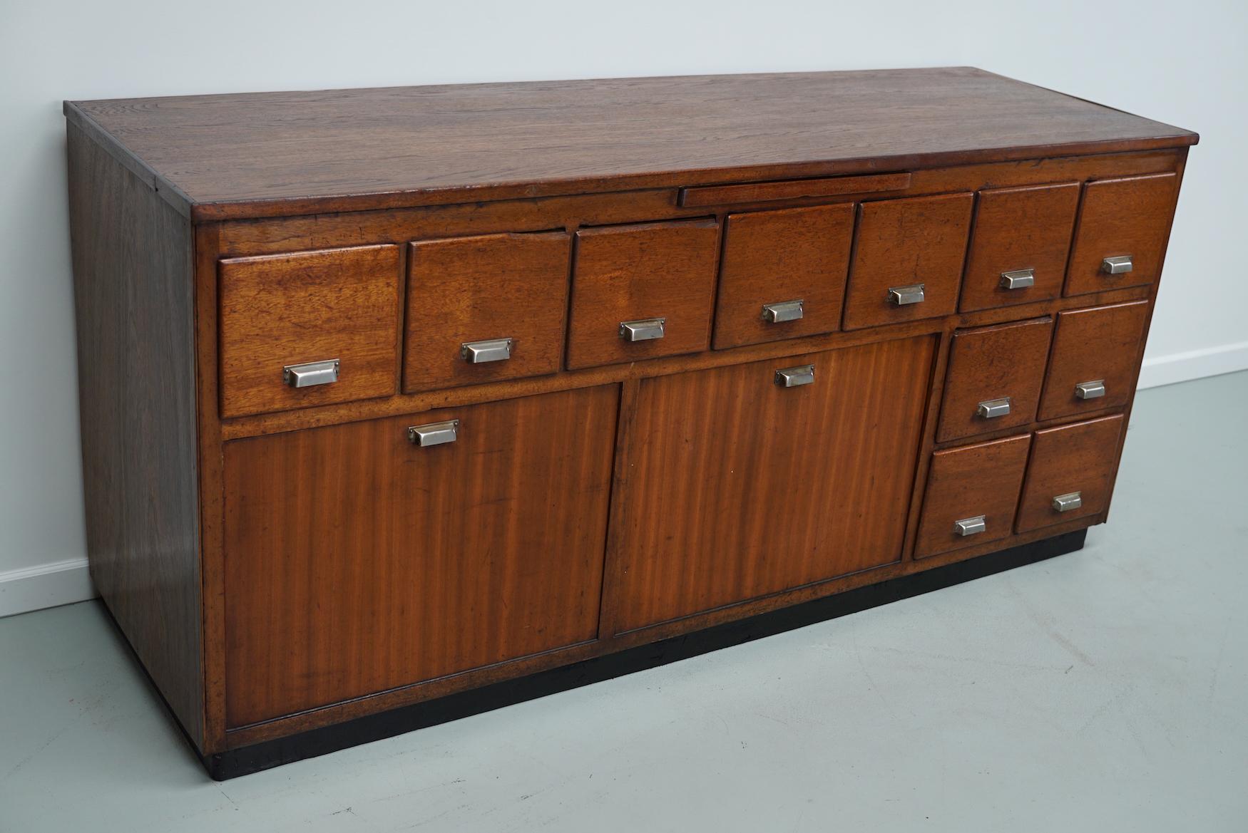 Dutch Industrial Oak Apothecary / Bakery Cabinet, circa 1930s In Good Condition In Nijmegen, NL